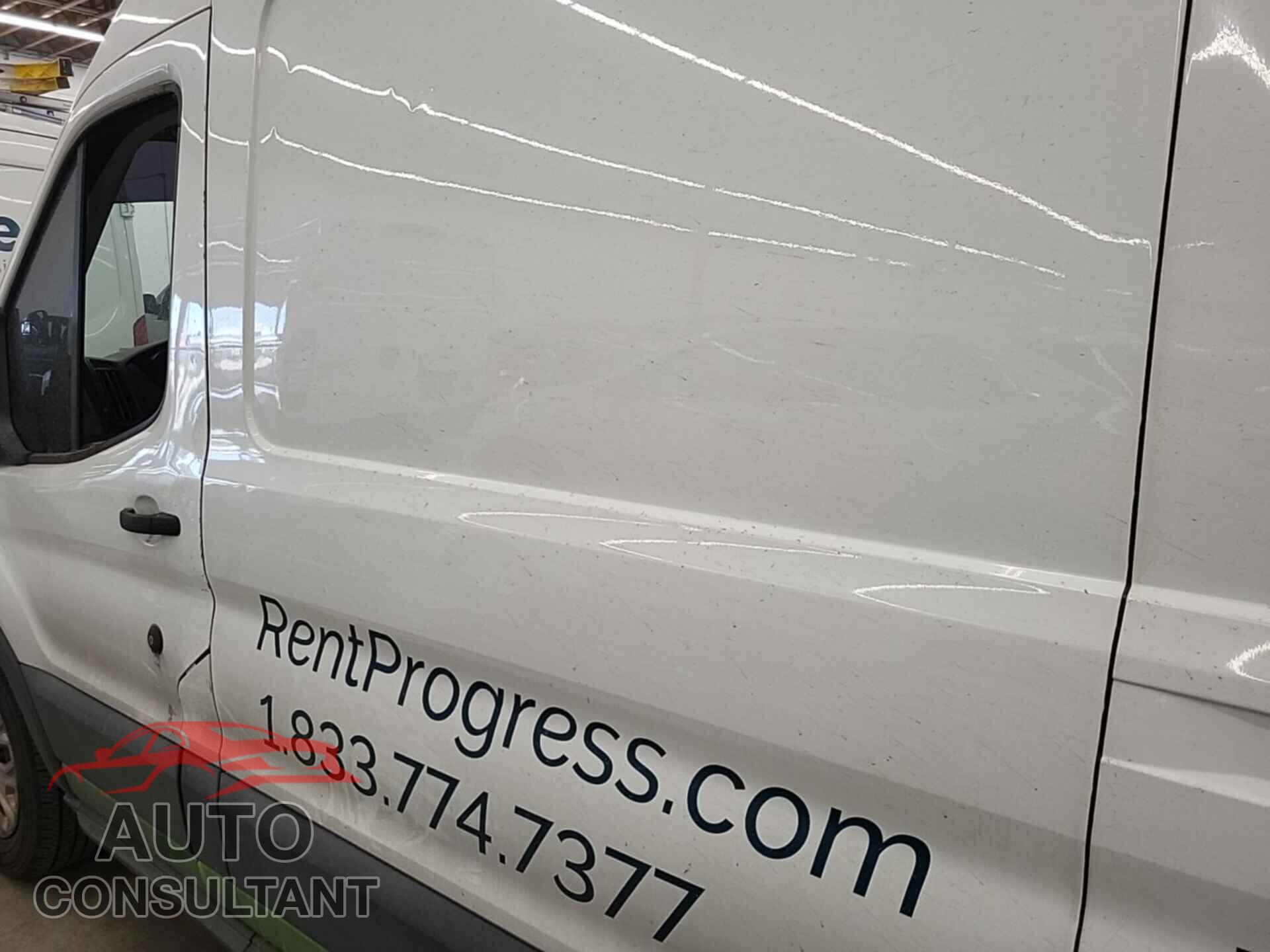 FORD TRANSIT 2017 - 1FTYR2CM1HKB17248