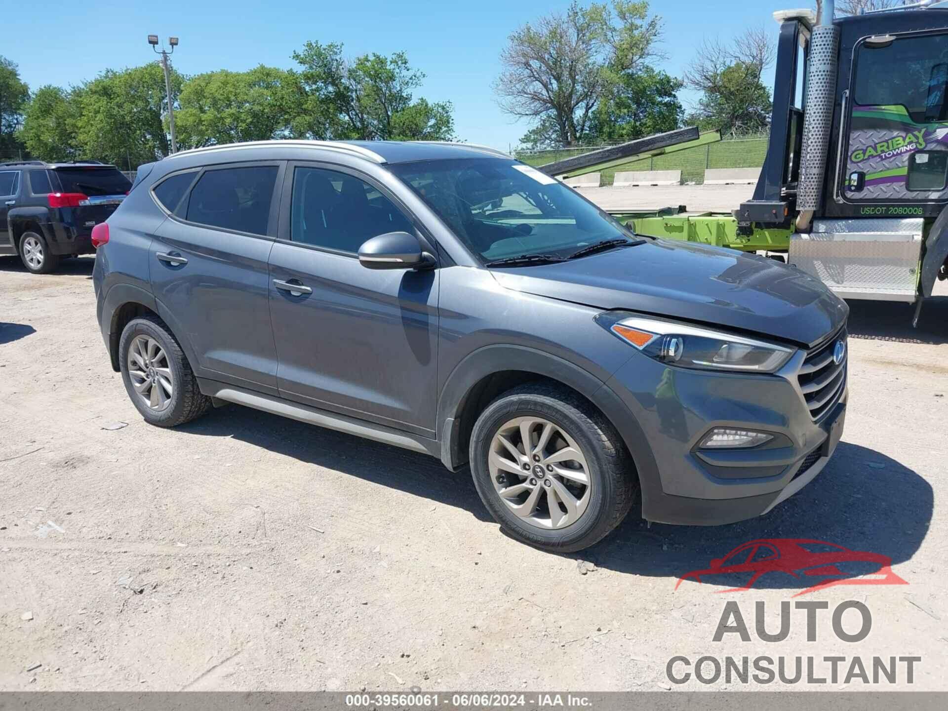 HYUNDAI TUCSON 2017 - KM8J3CA2XHU371132