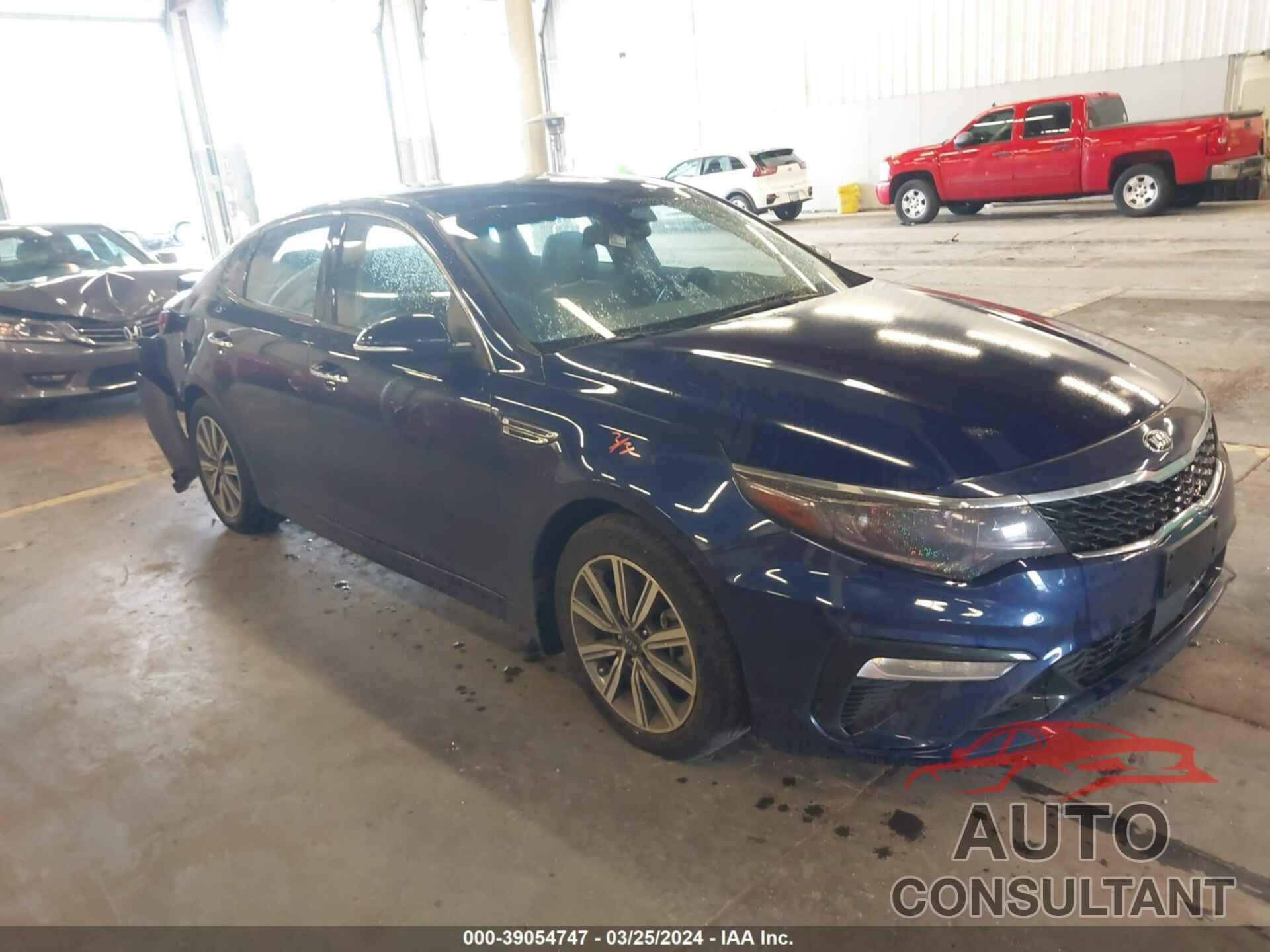 KIA OPTIMA 2019 - 5XXGU4L18KG371455