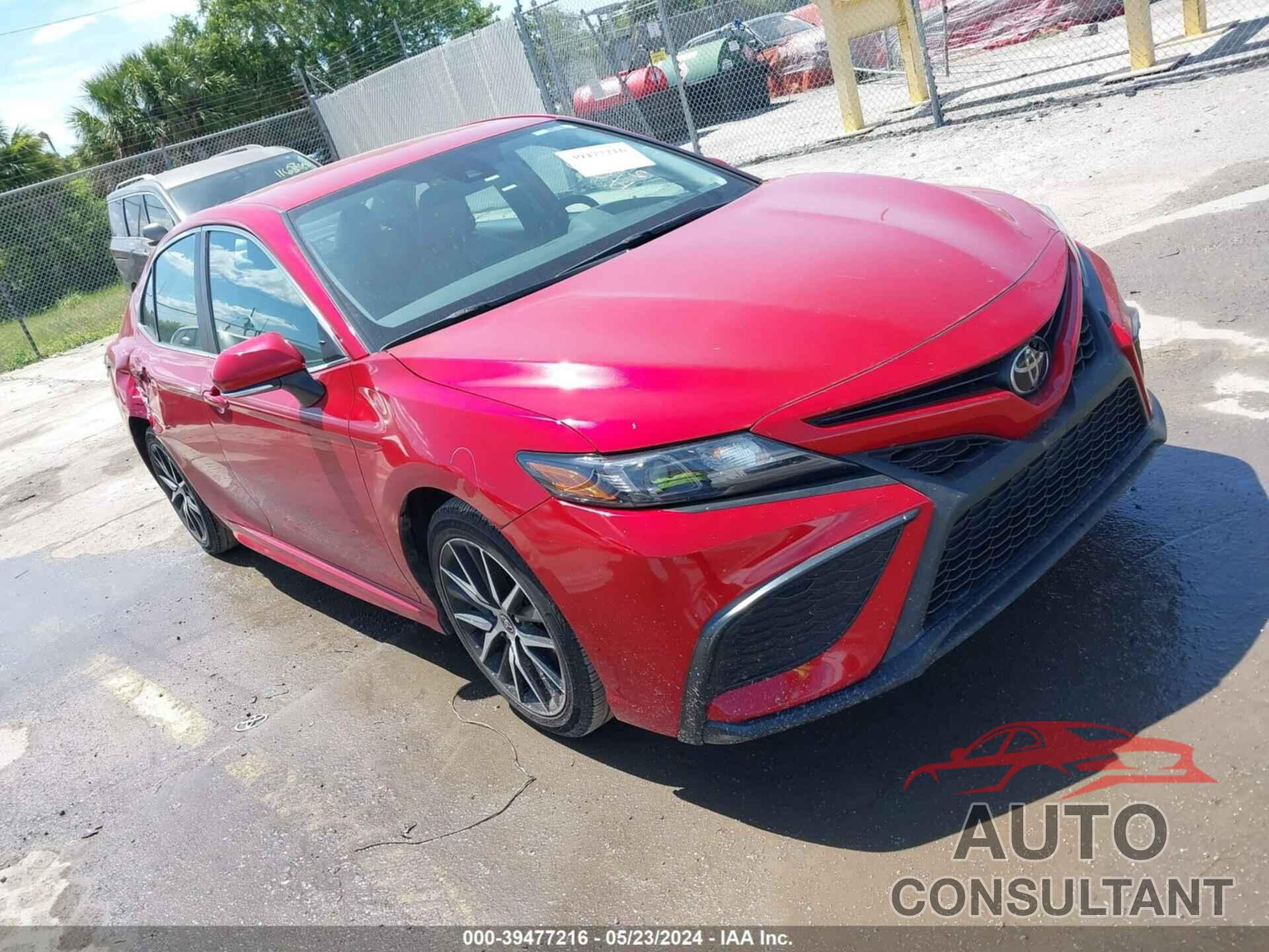 TOYOTA CAMRY 2022 - 4T1G11AK6NU035042