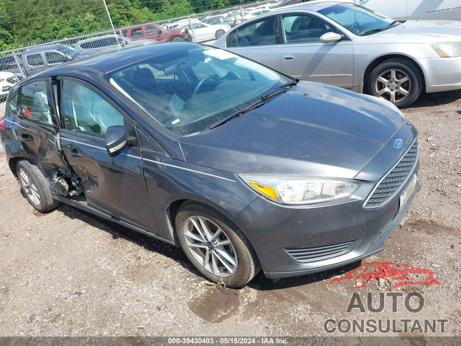 FORD FOCUS 2017 - 1FADT3K21HL345485