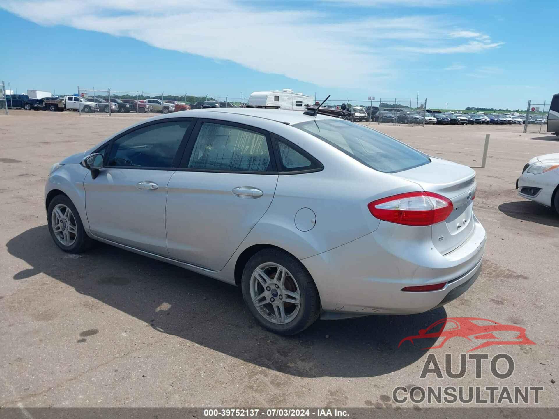 FORD FIESTA 2018 - 3FADP4BJ5JM115482