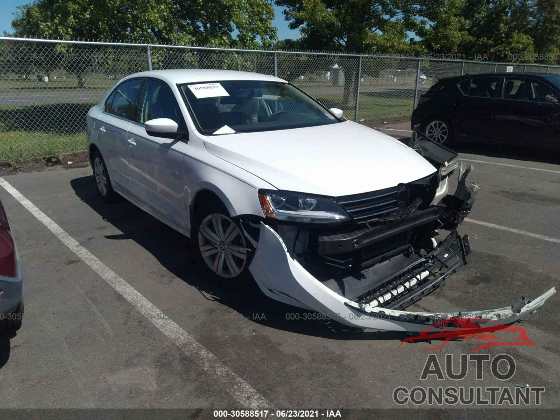 VOLKSWAGEN JETTA 2017 - 3VW2B7AJ1HM306066