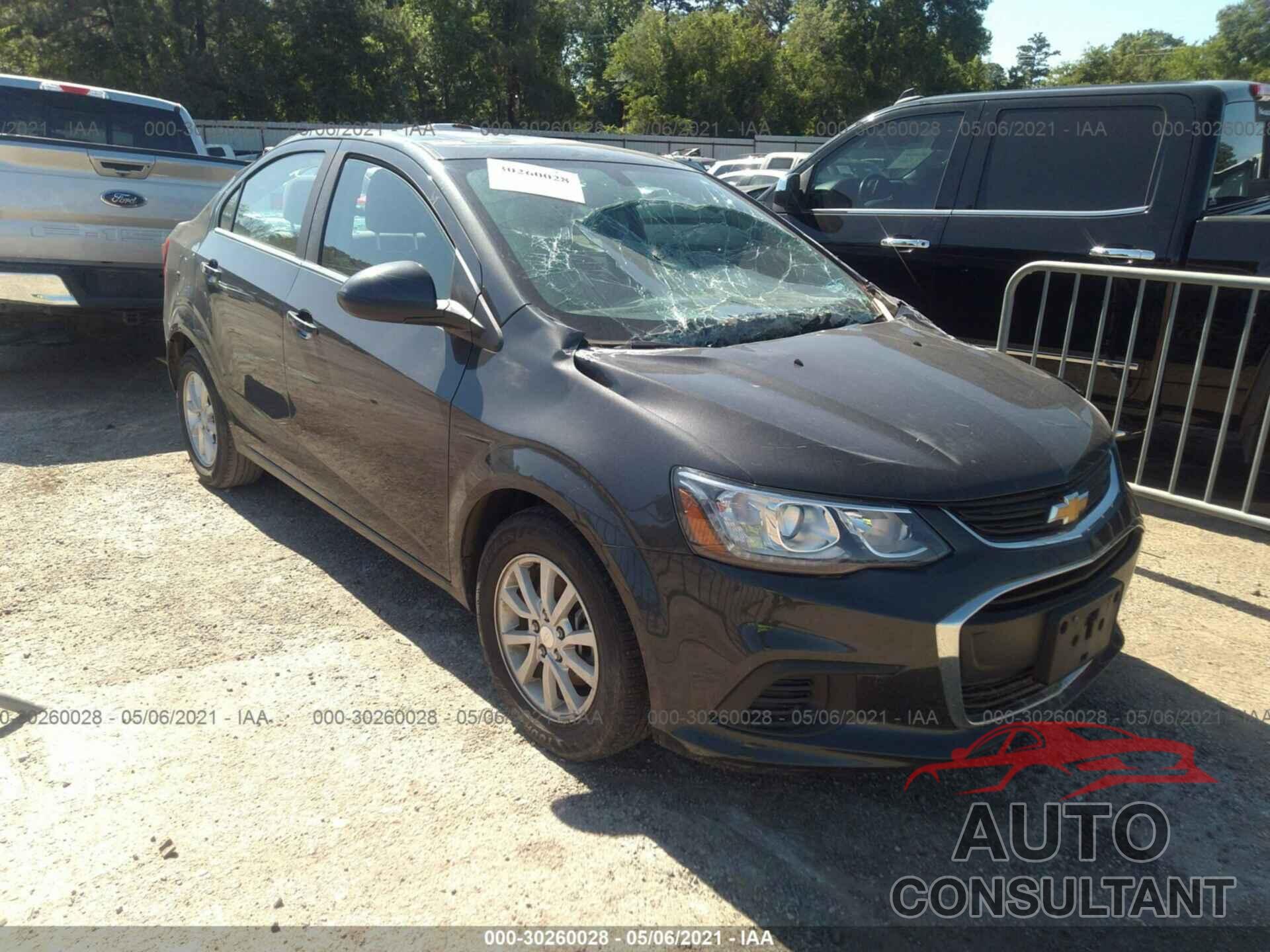 CHEVROLET SONIC 2017 - 1G1JD5SH4H4111608