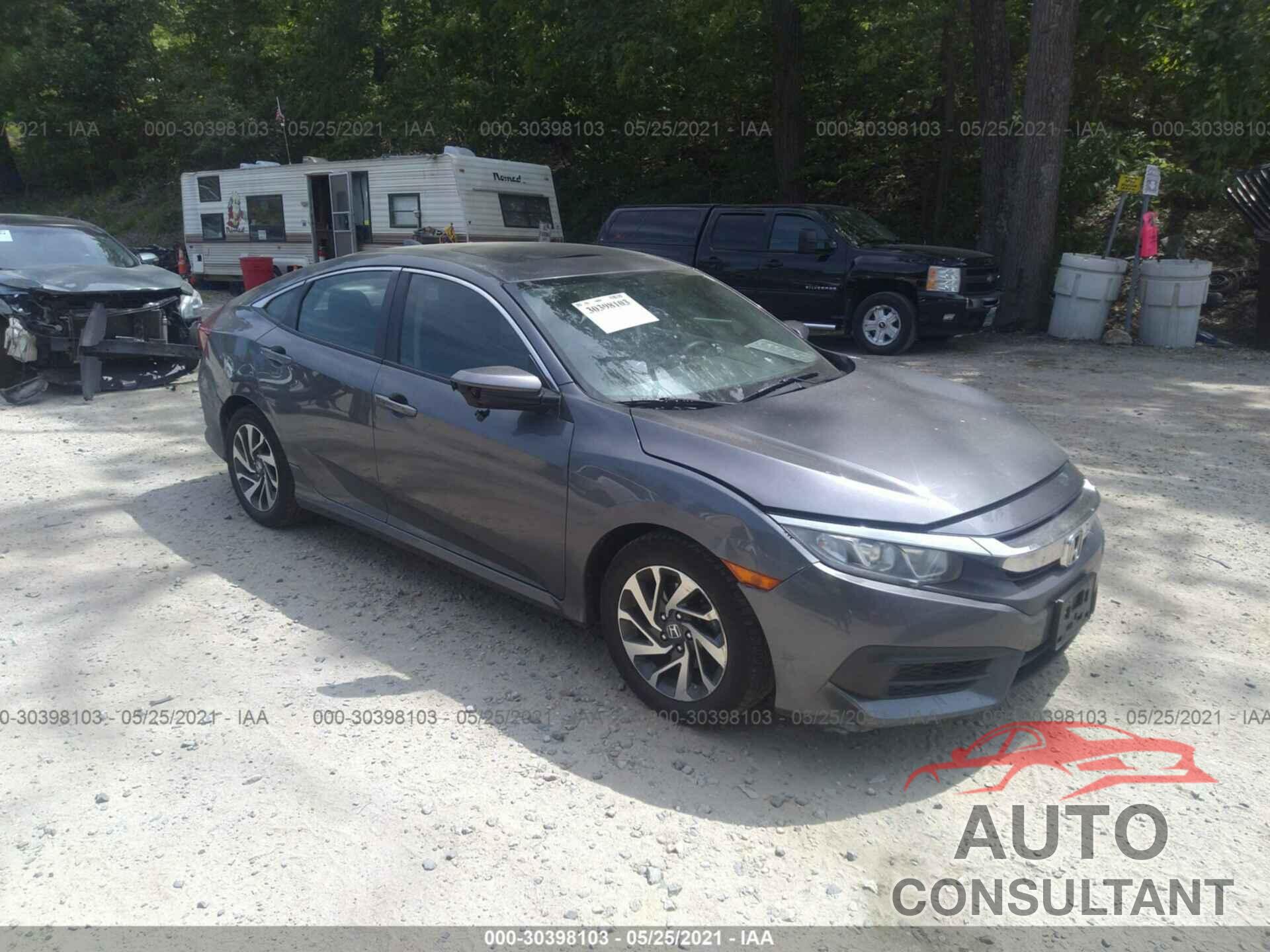 HONDA CIVIC SEDAN 2017 - 19XFC2F79HE219334