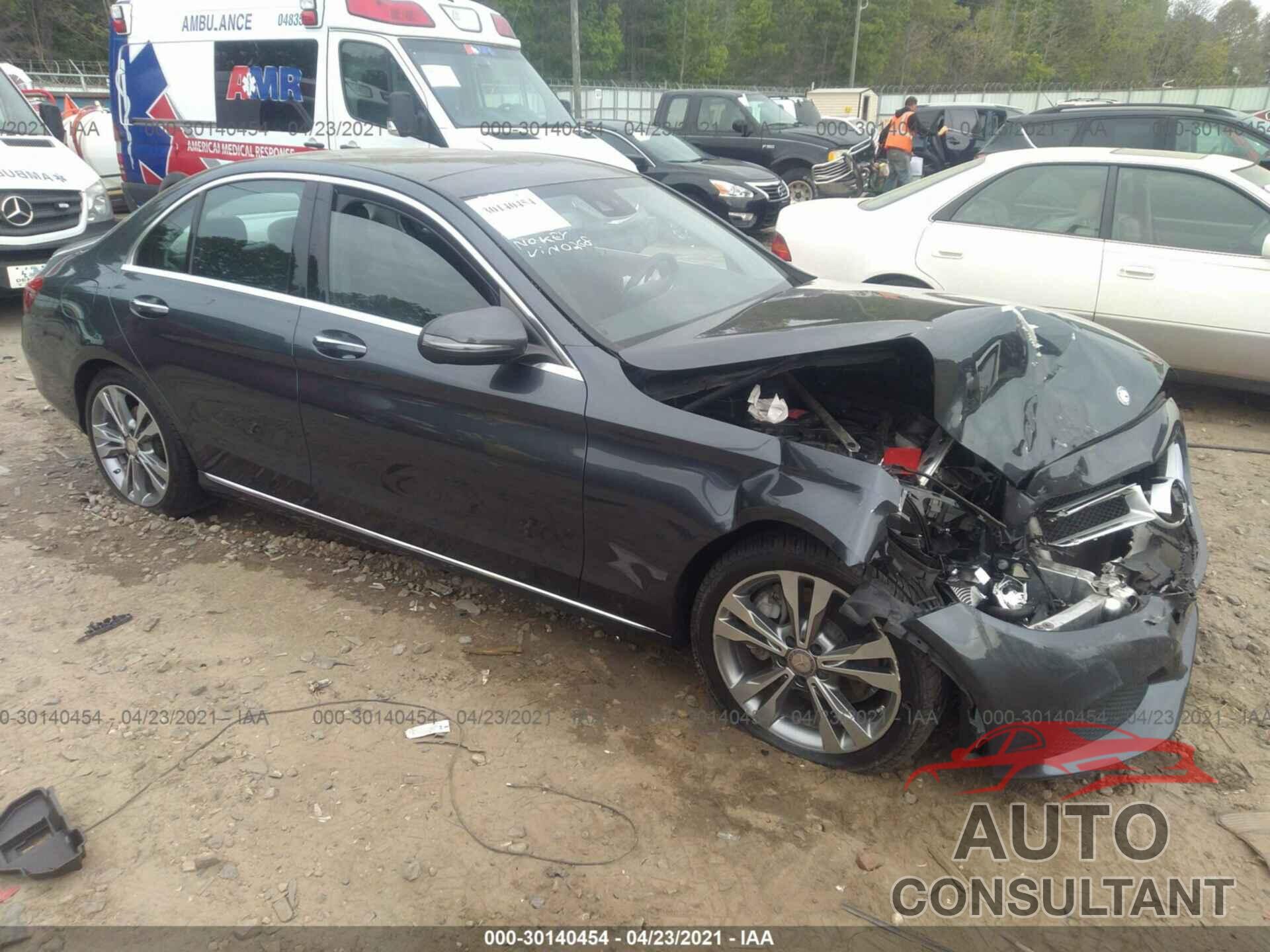 MERCEDES-BENZ C-CLASS 2016 - 55SWF4JB1GU120268