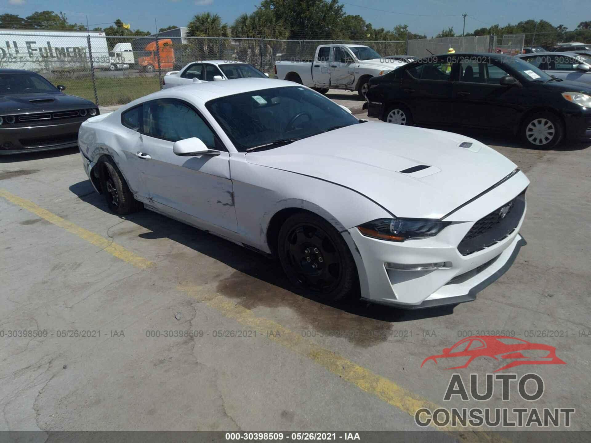 FORD MUSTANG 2020 - 1FA6P8TH9L5138865