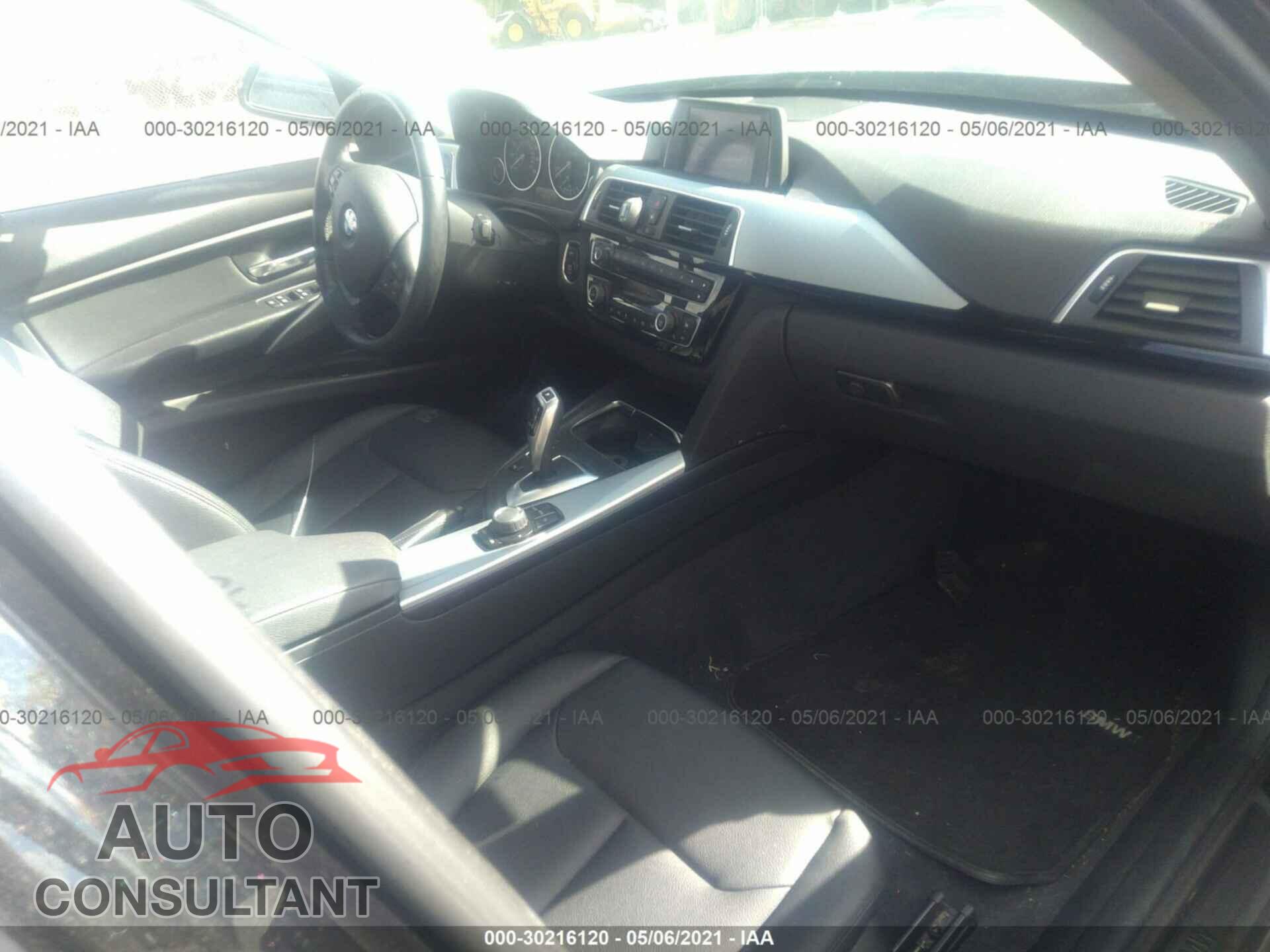 BMW 3 SERIES 2016 - WBA8E5G58GNU20568