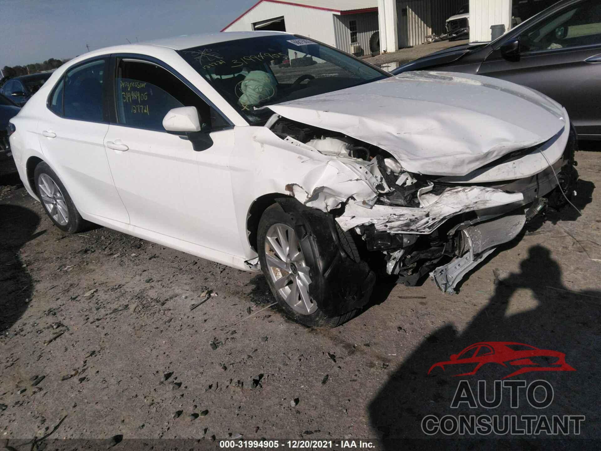 TOYOTA CAMRY 2021 - 4T1C11AK7MU452781