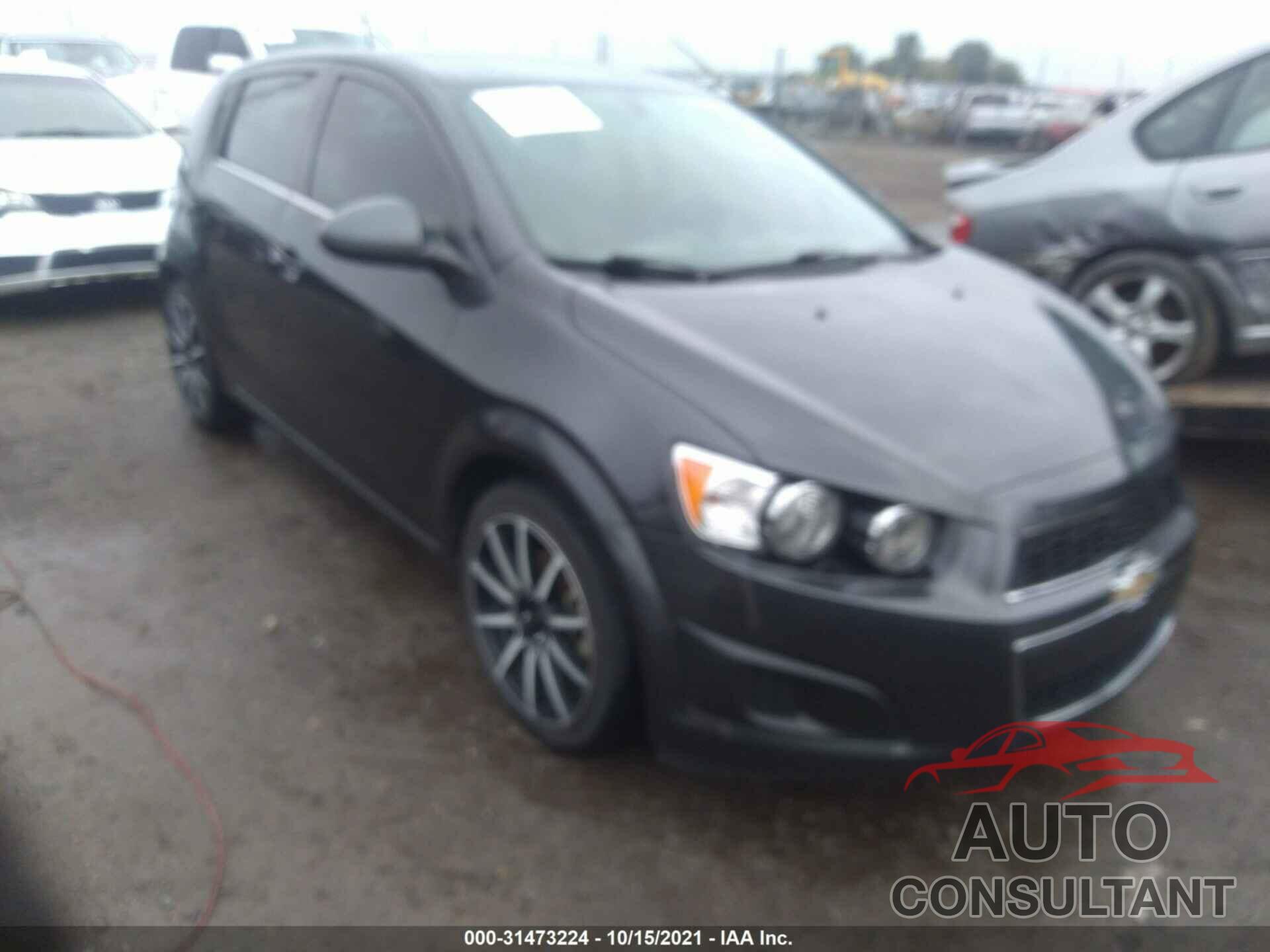 CHEVROLET SONIC 2016 - 1G1JC6SH9G4126158