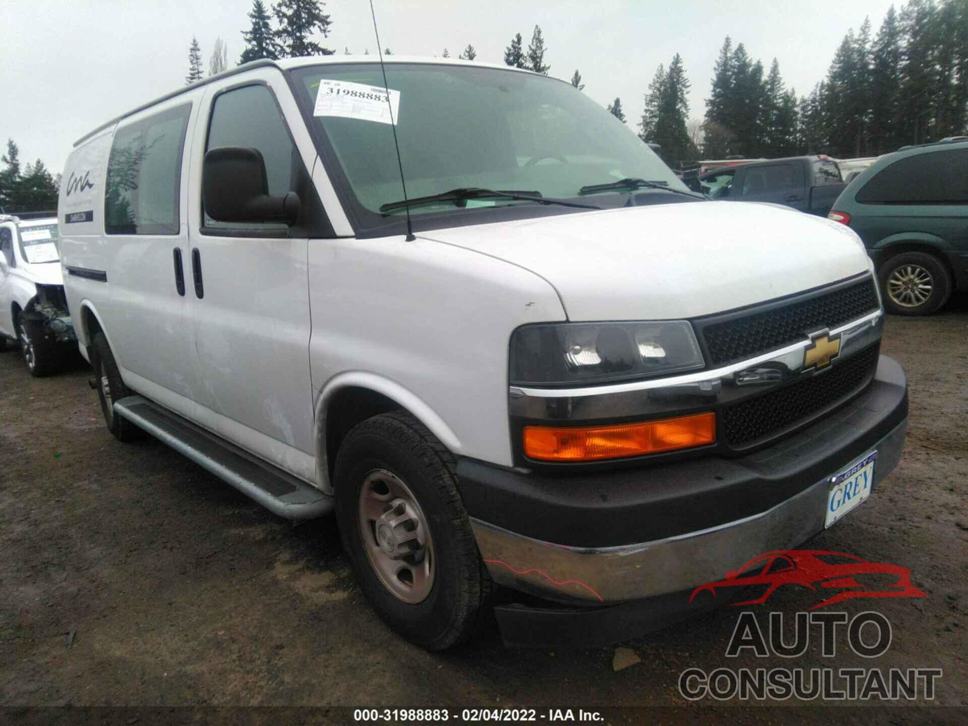 CHEVROLET EXPRESS CARGO VAN 2018 - 1GCWGAFG3J1906008