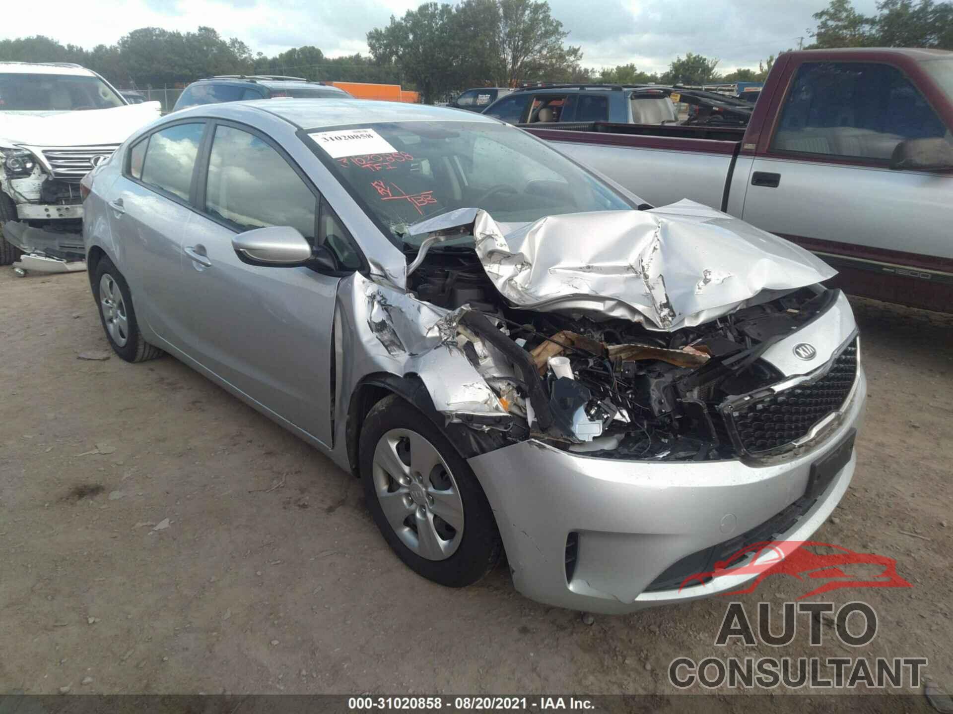 KIA FORTE 2017 - 3KPFK4A79HE119773