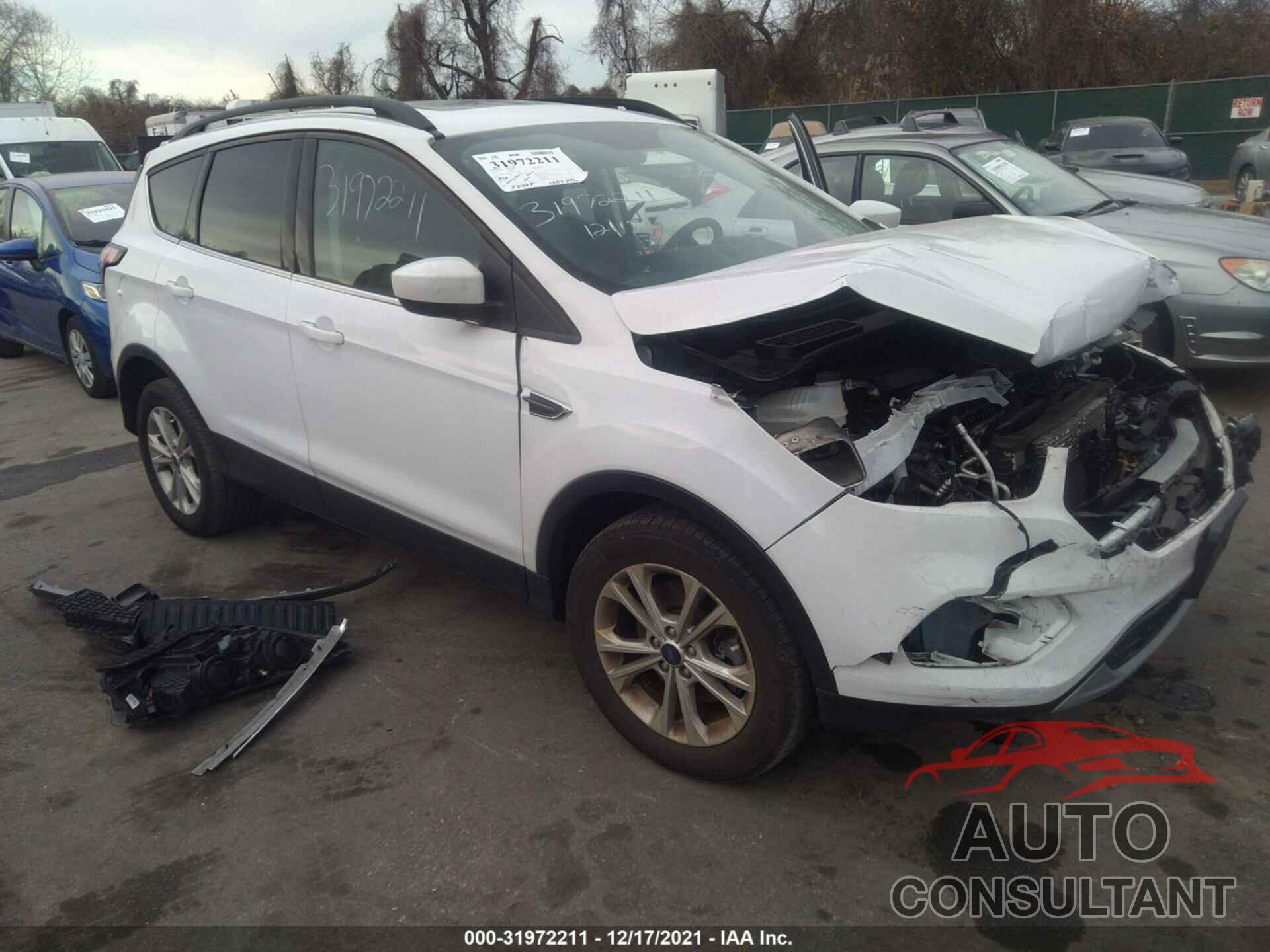 FORD ESCAPE 2018 - 1FMCU9GD8JUC27960
