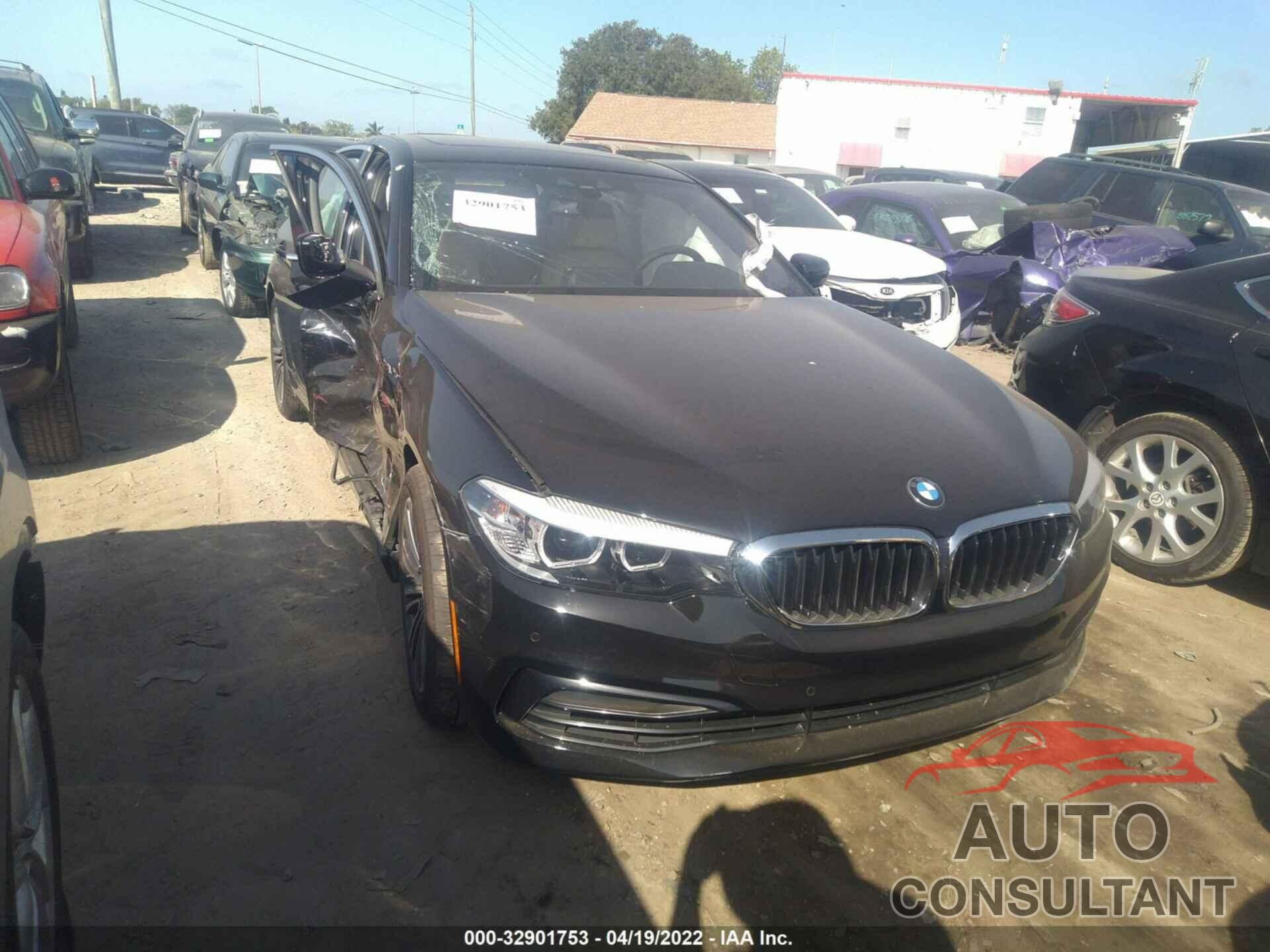 BMW 5 SERIES 2019 - WBAJE7C59KWW15651