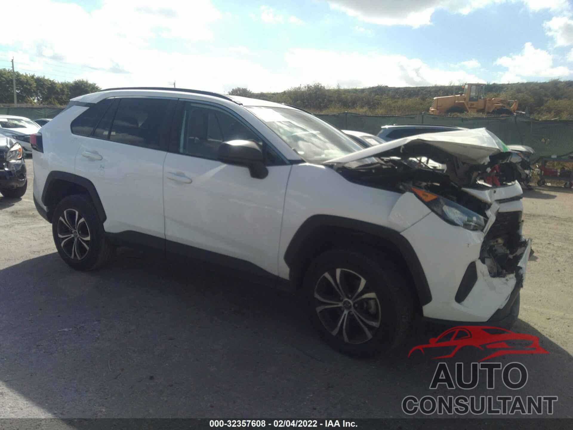TOYOTA RAV4 2020 - 2T3H1RFV8LC042893