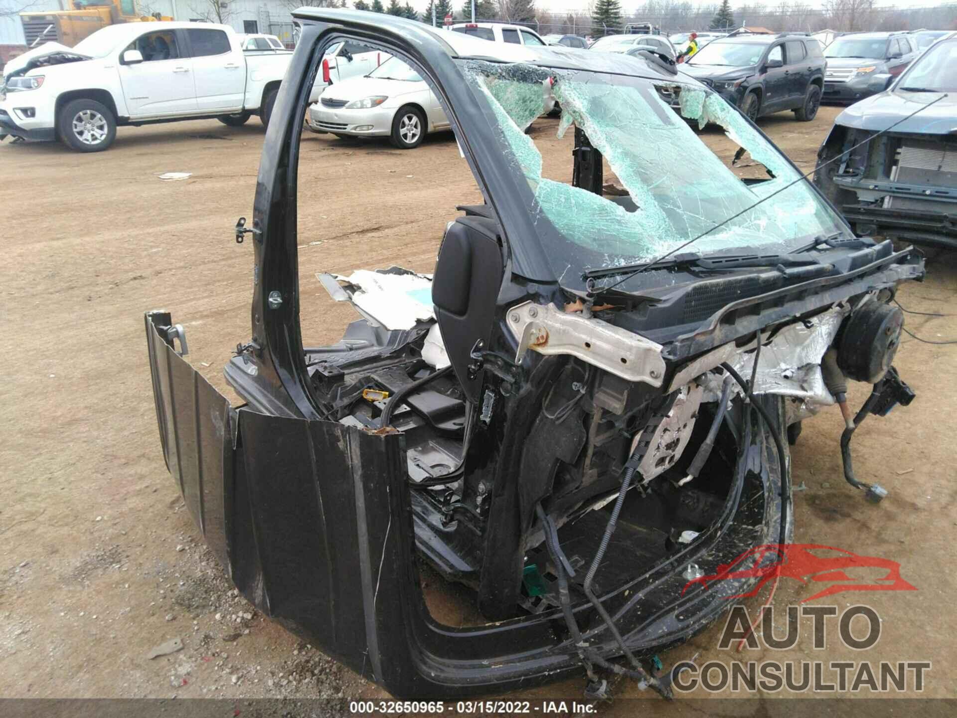 CHEVROLET SILVERADO 1500 2017 - 1GCVKREC2HZ126259