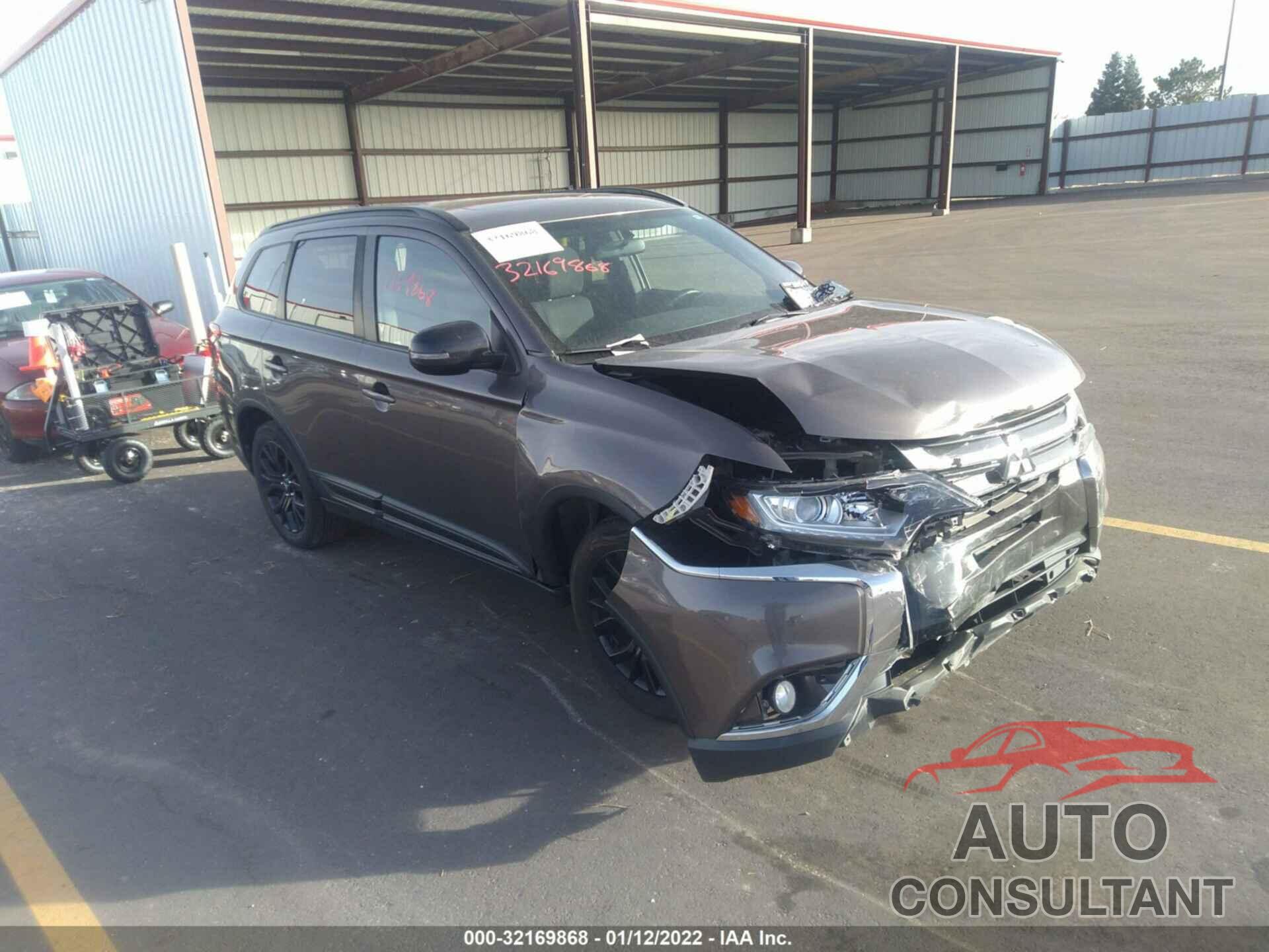 MITSUBISHI OUTLANDER 2018 - JA4AD3A3XJZ053802