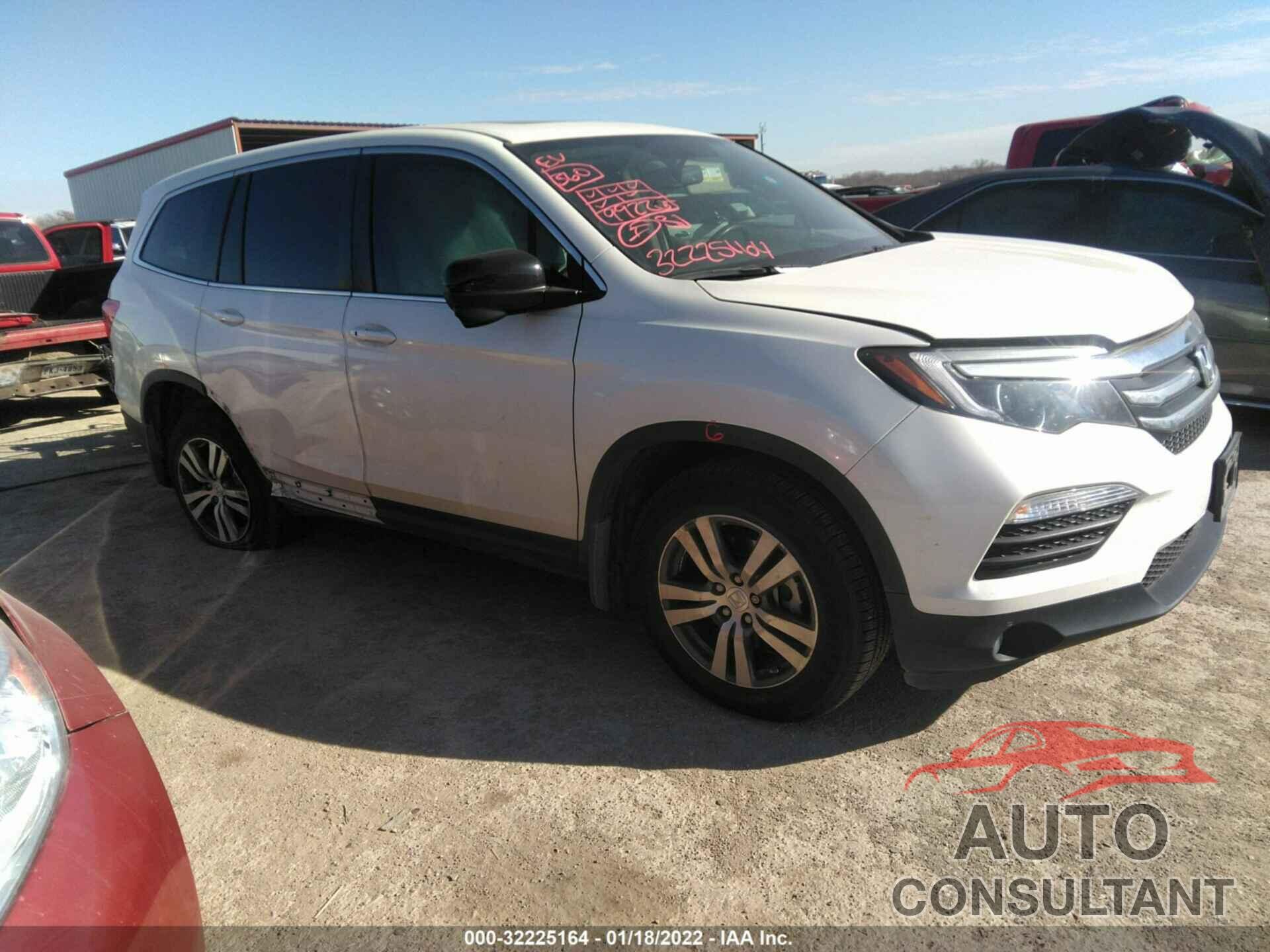 HONDA PILOT 2017 - 5FNYF5H57HB035825