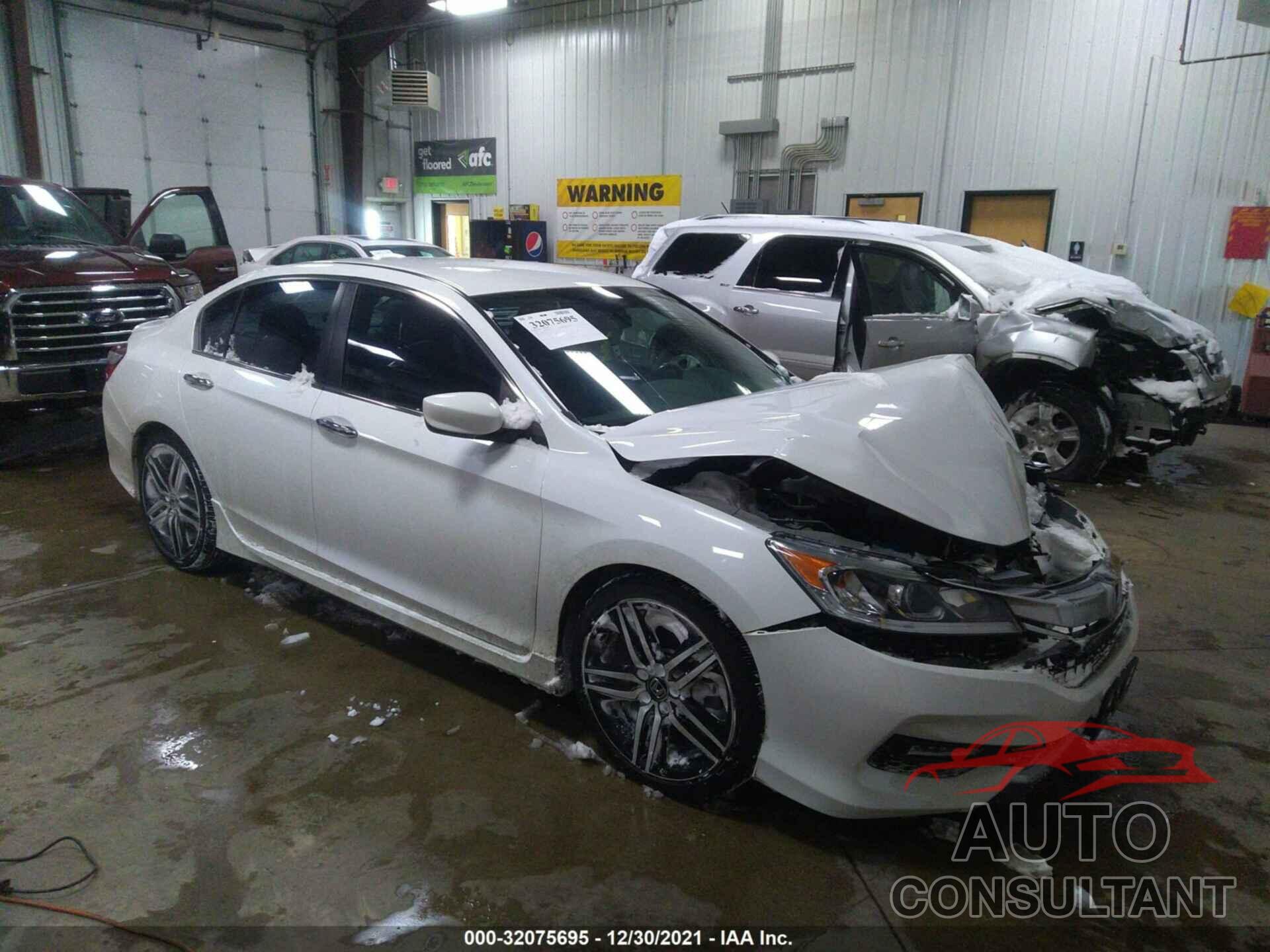 HONDA ACCORD SEDAN 2017 - 1HGCR2F56HA042231