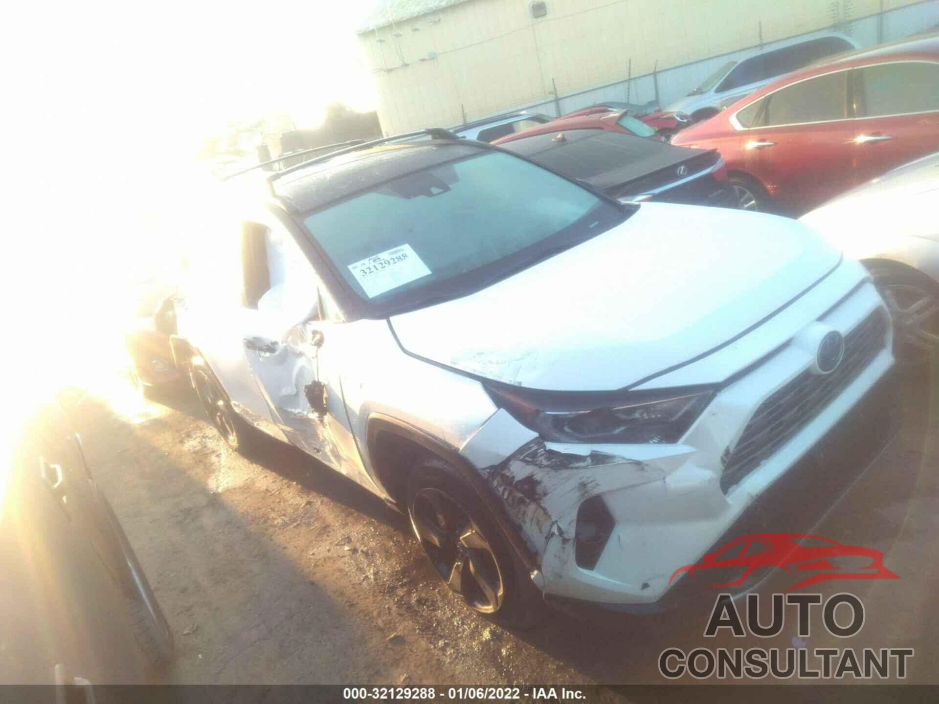 TOYOTA RAV4 2020 - 2T3EWRFV3LW066134