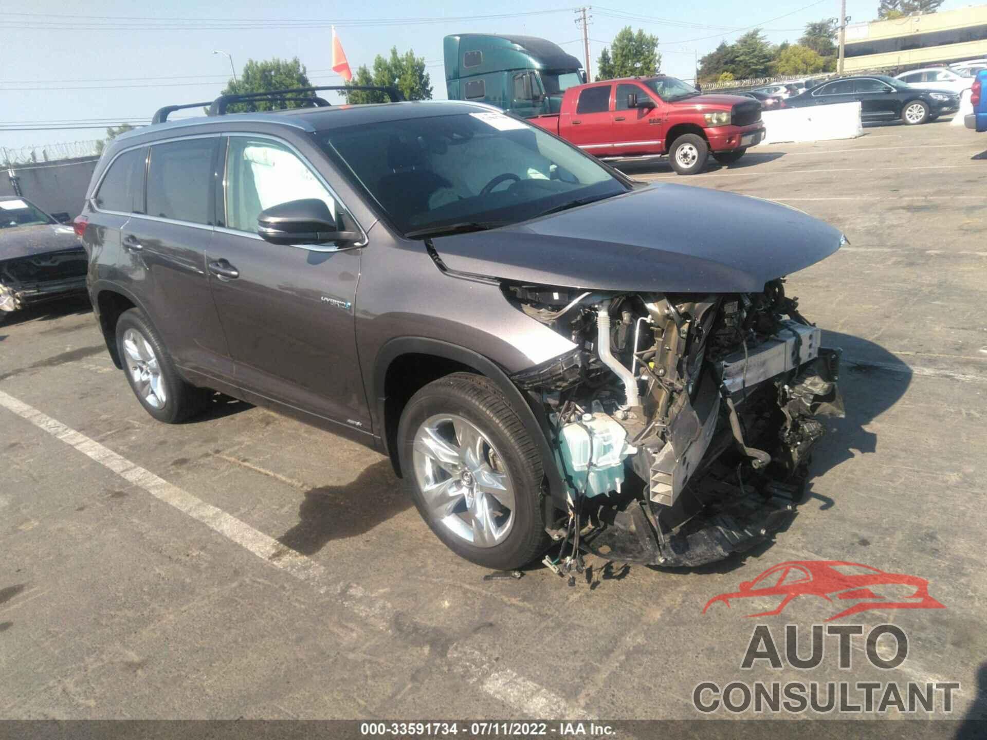 TOYOTA HIGHLANDER 2019 - 5TDDGRFH8KS068769