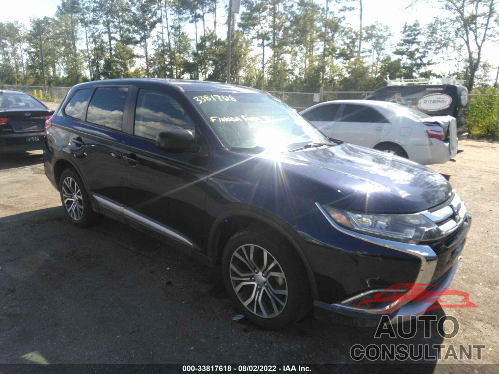 MITSUBISHI OUTLANDER 2018 - JA4AD2A35JZ055046