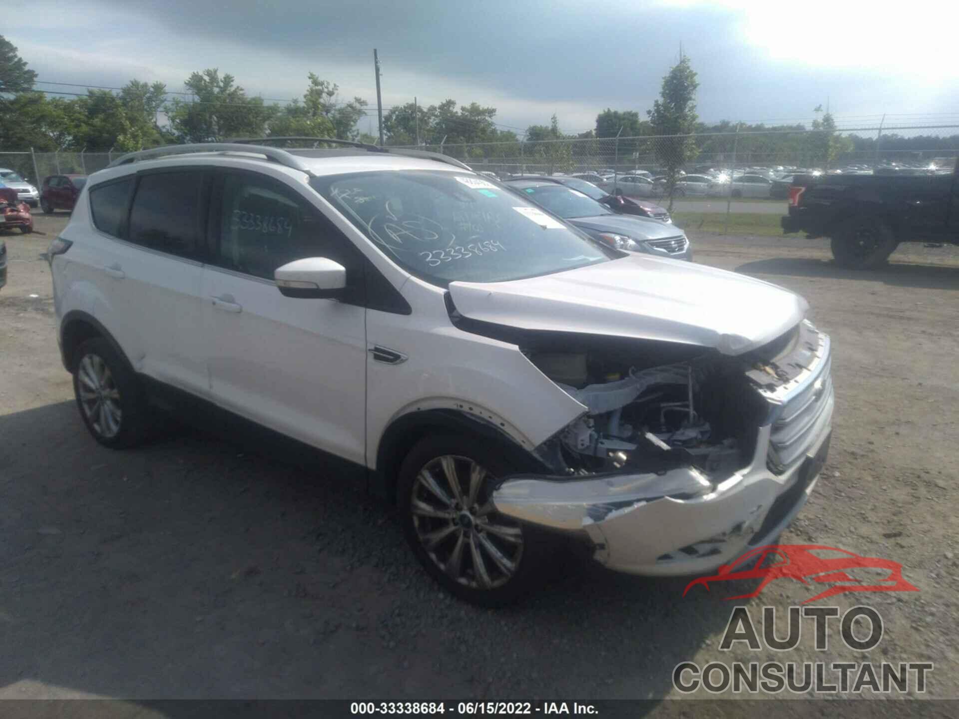 FORD ESCAPE 2017 - 1FMCU9J97HUA31006