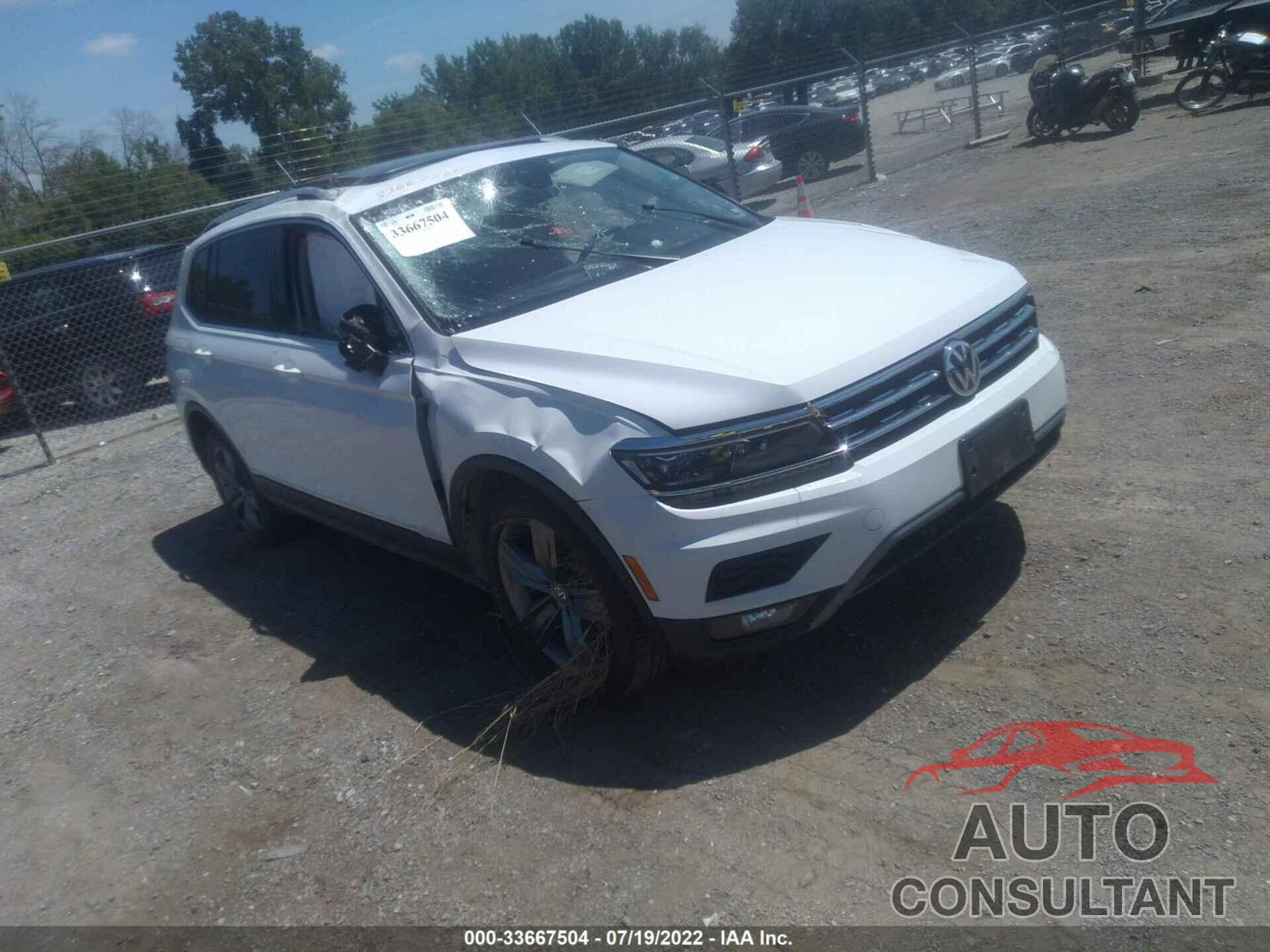 VOLKSWAGEN TIGUAN 2018 - 3VV4B7AX8JM155668