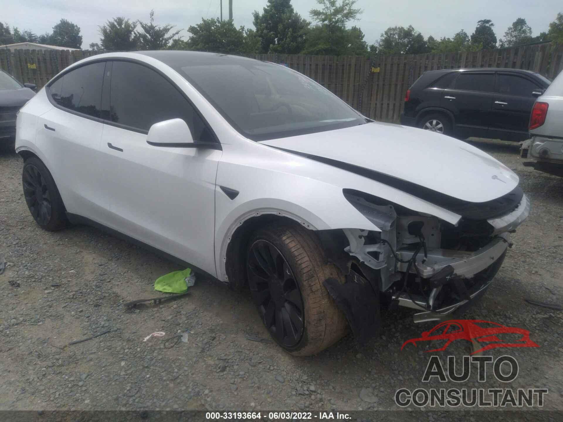 TESLA MODEL Y 2021 - 5YJYGDEF6MF098185