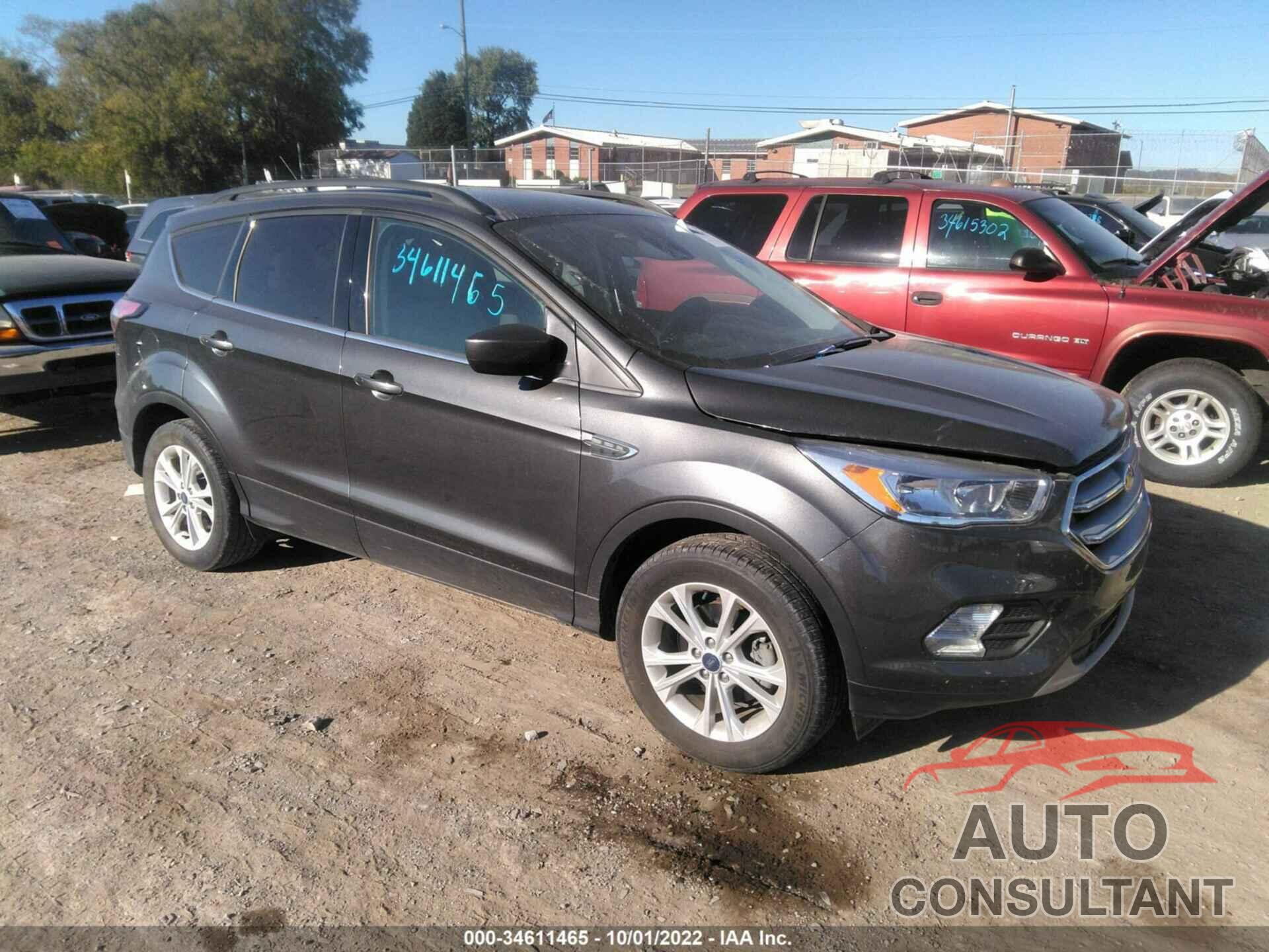 FORD ESCAPE 2018 - 1FMCU0GD2JUD06746
