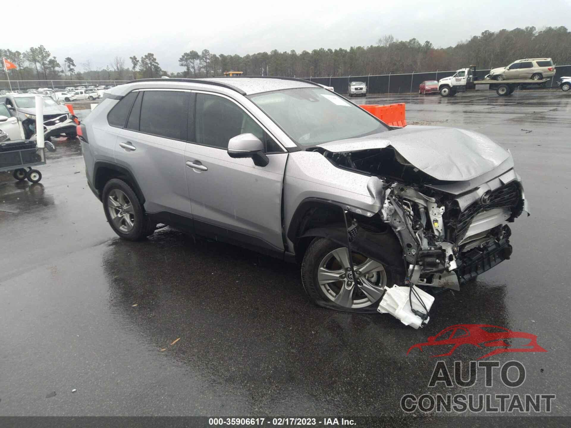 TOYOTA RAV4 2022 - 2T3W1RFVXNC175052