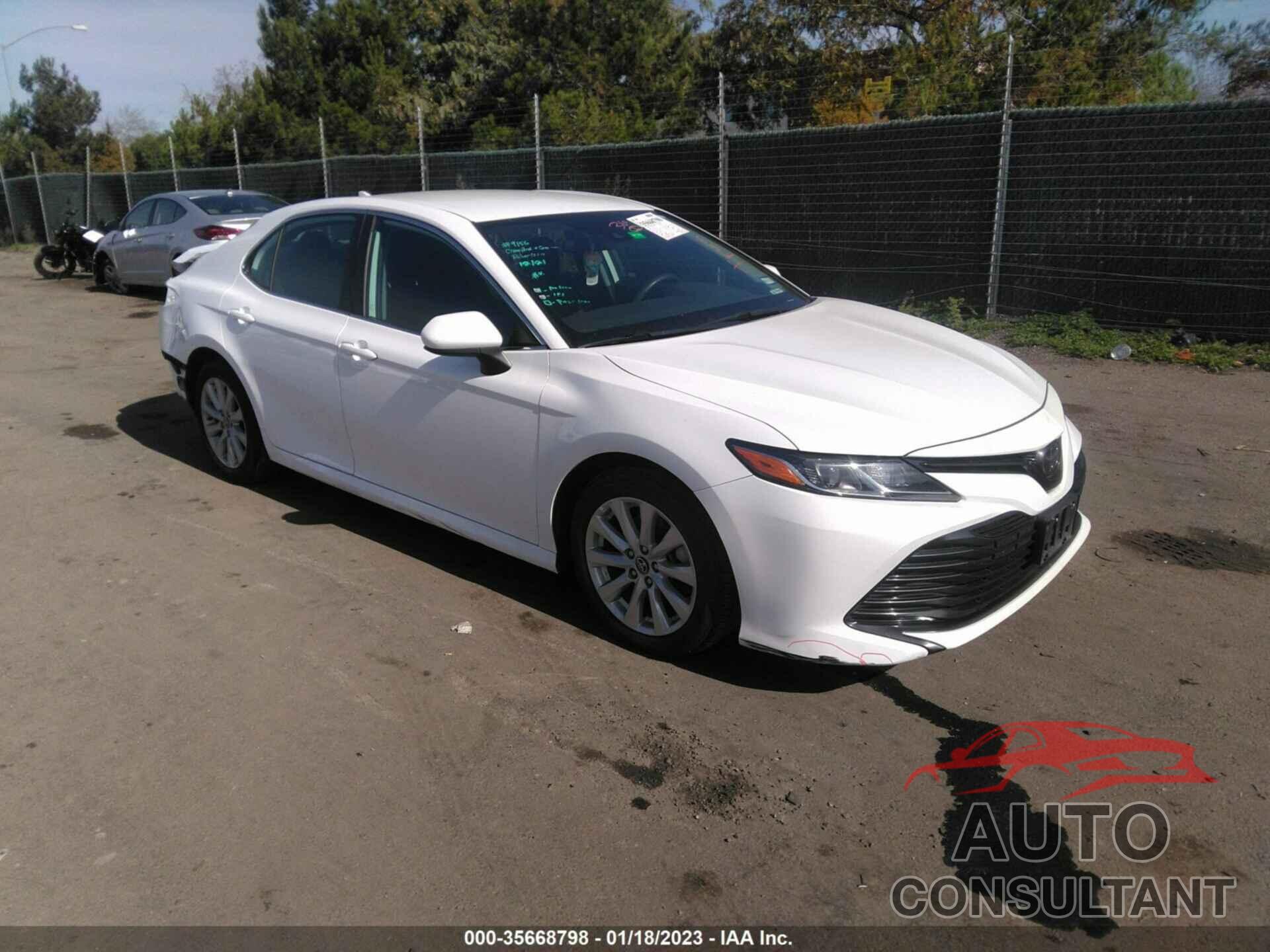 TOYOTA CAMRY 2020 - 4T1C11AK8LU345026