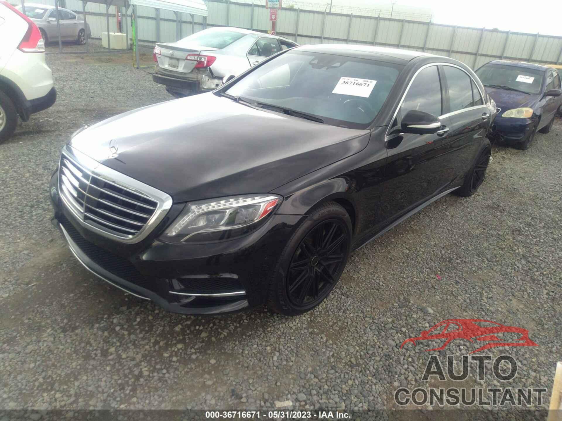 MERCEDES-BENZ S 550 2016 - WDDUG8FB6GA211136