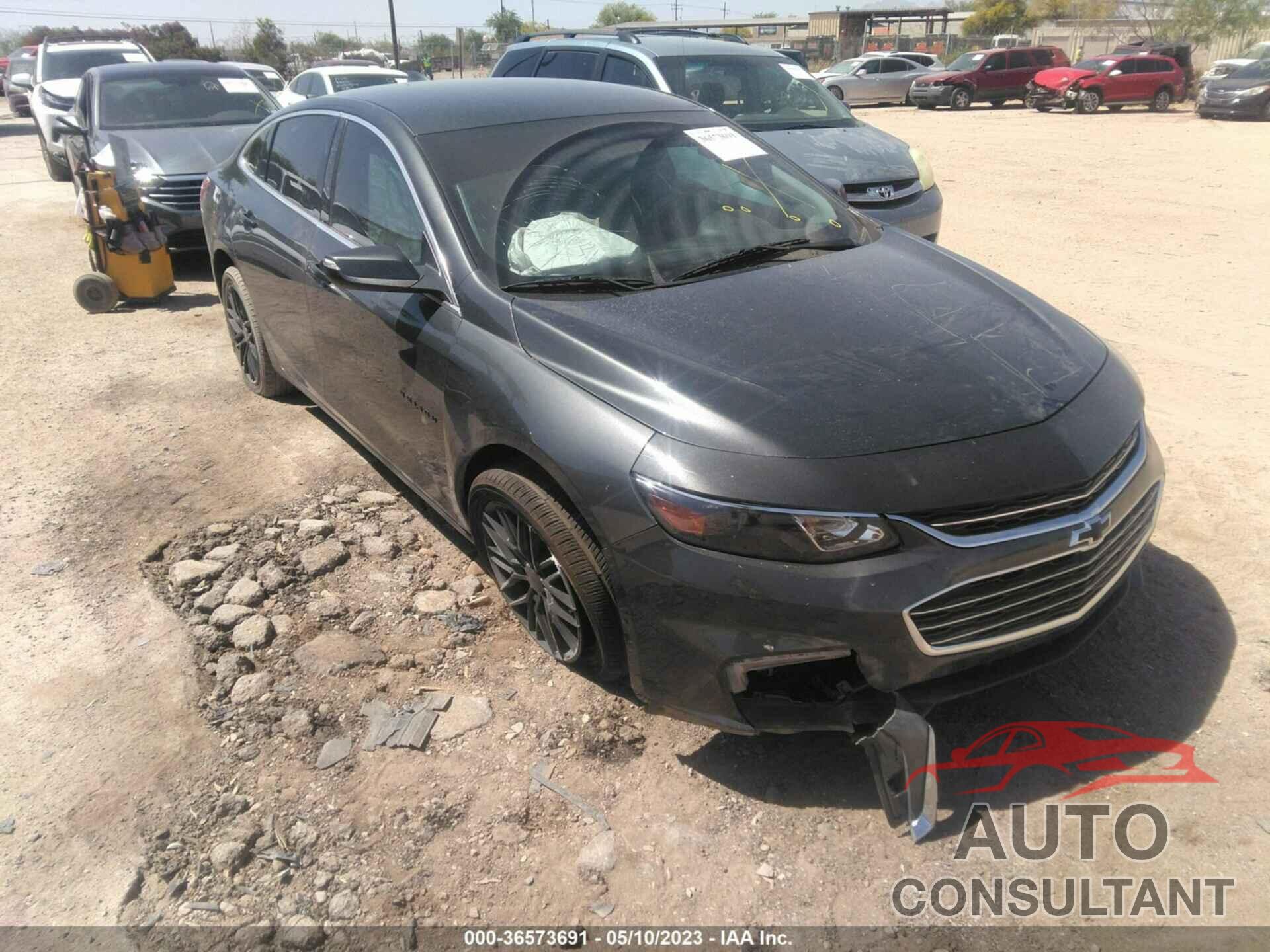 CHEVROLET MALIBU 2018 - 1G1ZD5ST2JF223700