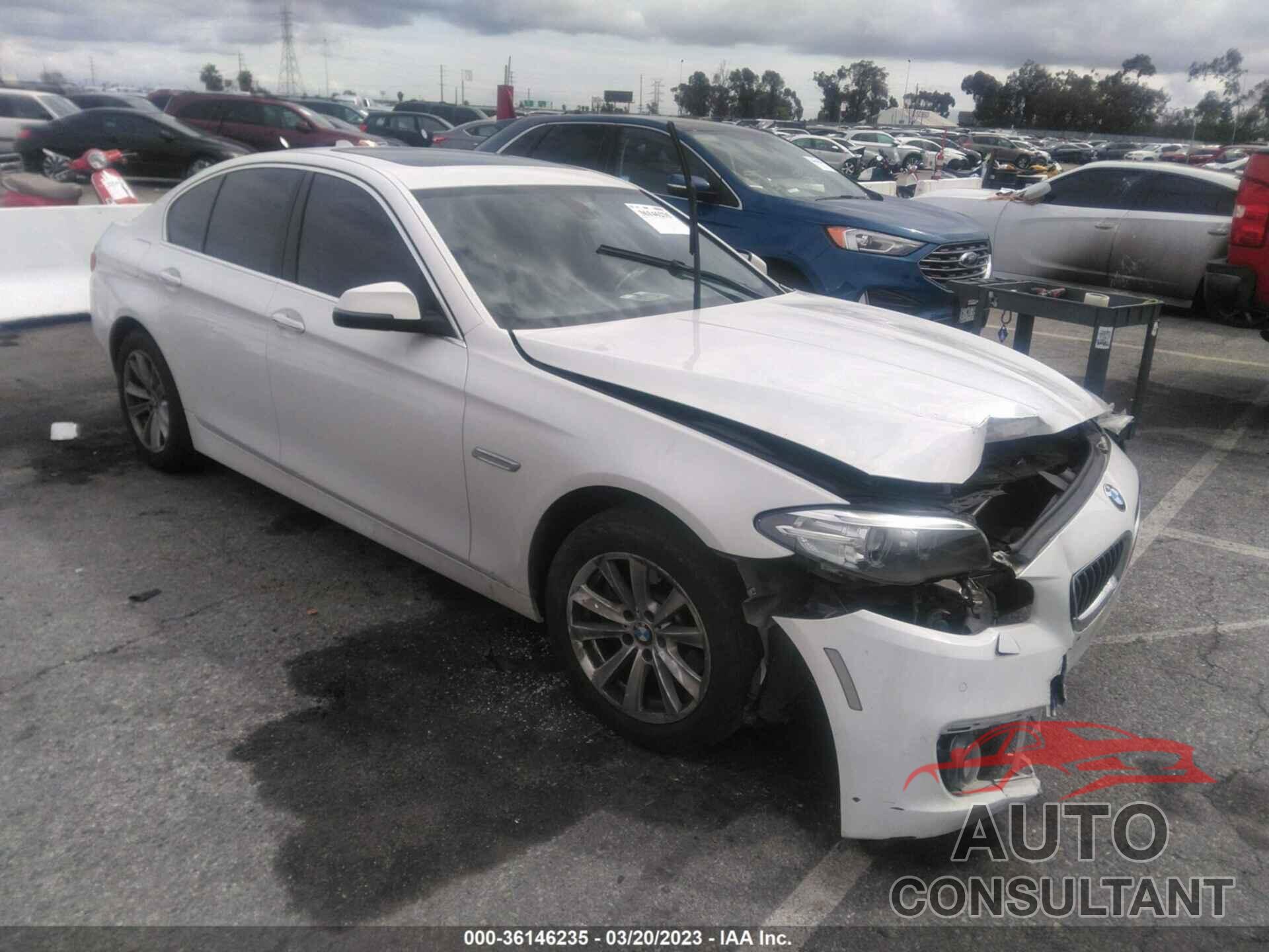 BMW 5 SERIES 2015 - WBA5A5C59FD520719