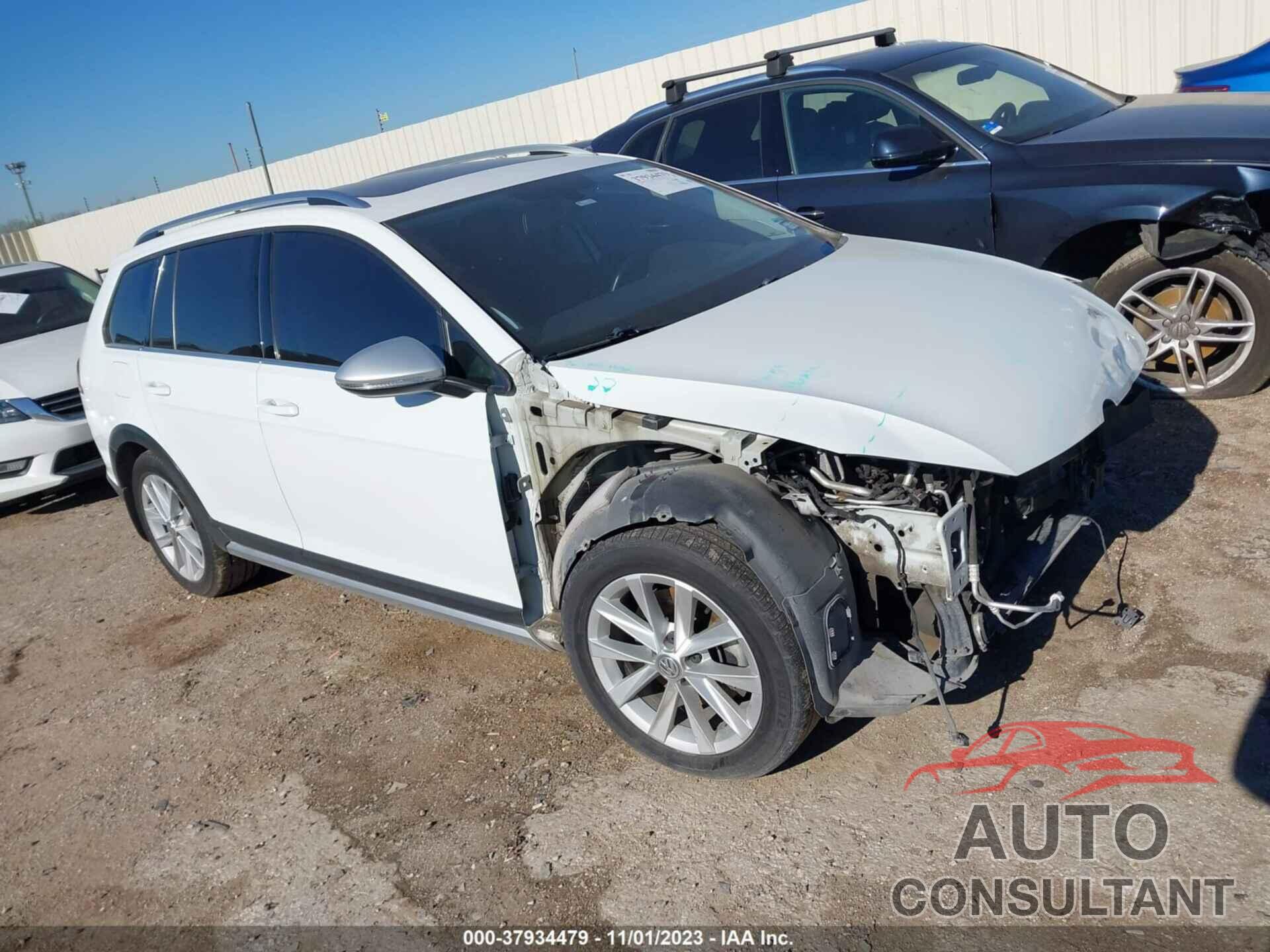 VOLKSWAGEN GOLF ALLTRACK 2017 - 3VWH17AUXHM526345