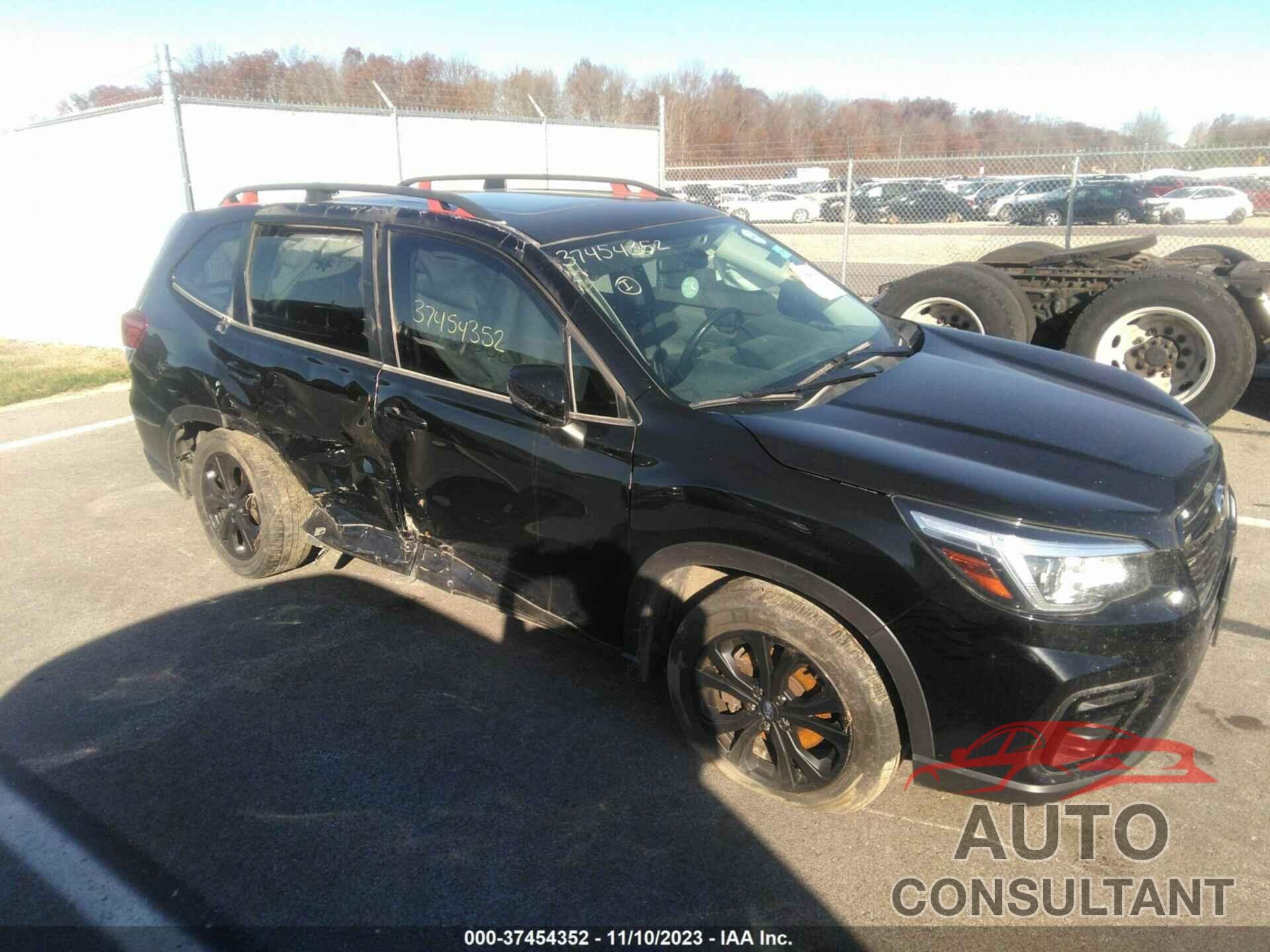 SUBARU FORESTER 2019 - JF2SKAPC0KH425698