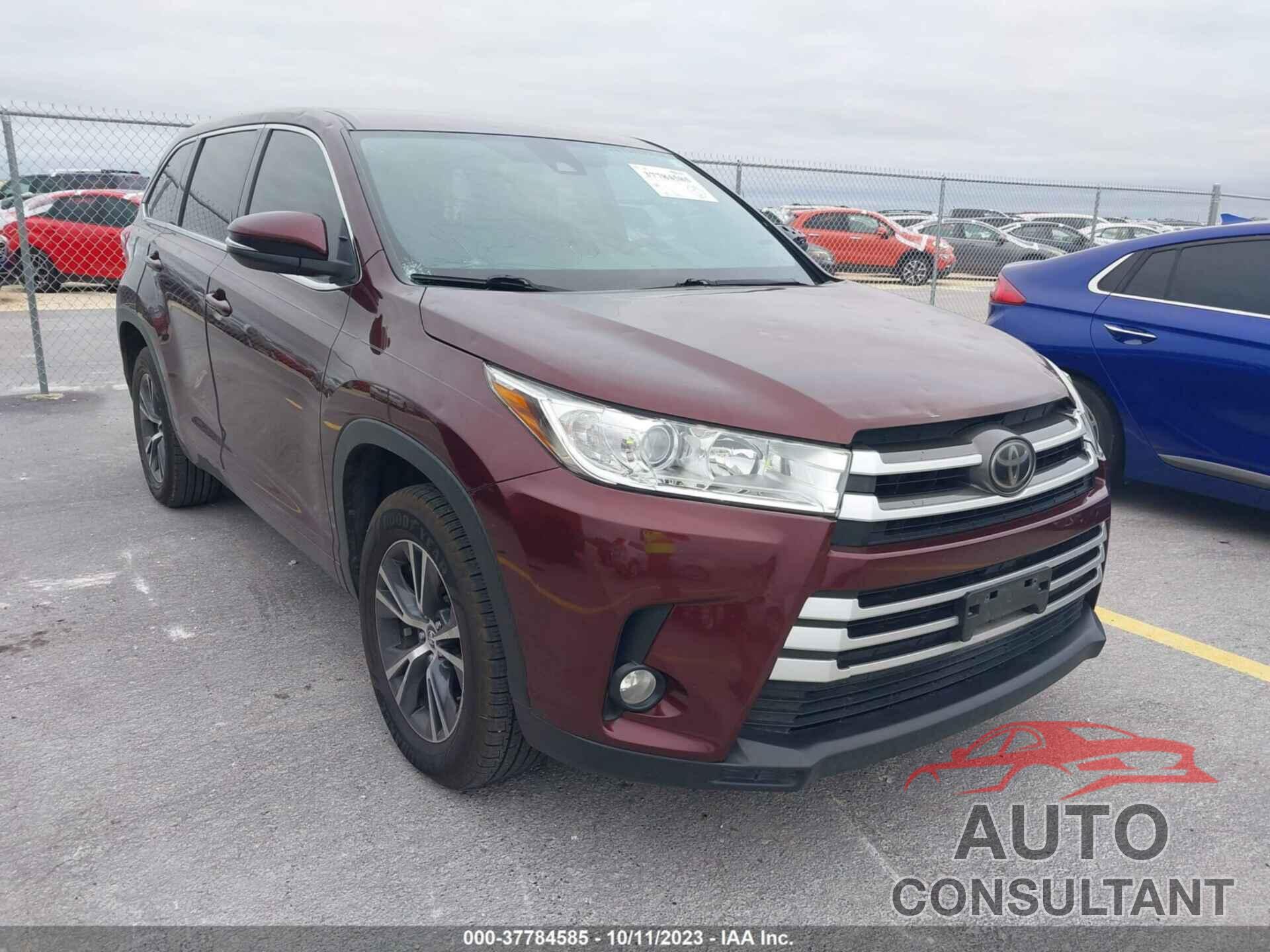 TOYOTA HIGHLANDER 2018 - 5TDZZRFH2JS284731