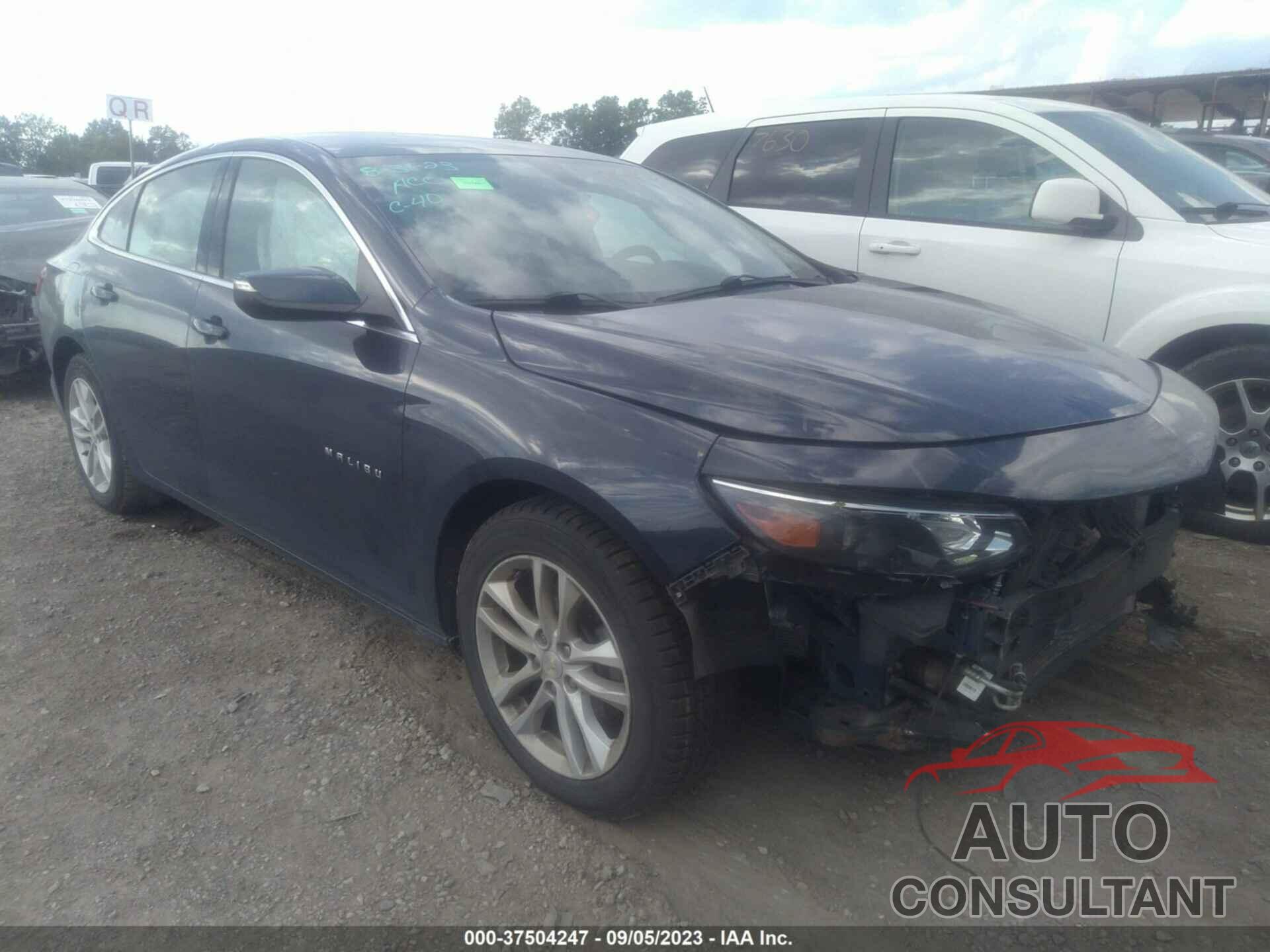 CHEVROLET MALIBU 2017 - 1G1ZE5ST8HF181850