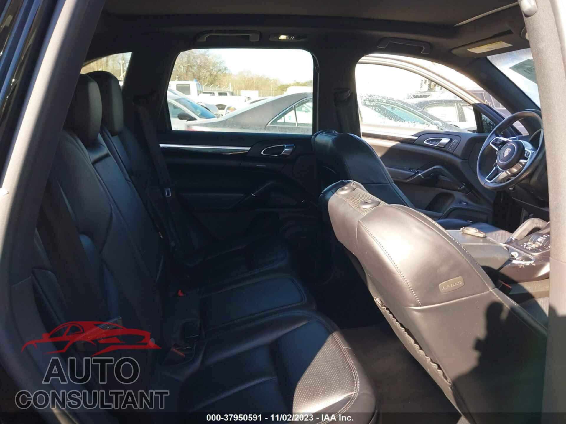 PORSCHE CAYENNE 2016 - WP1AE2A26GLA18236