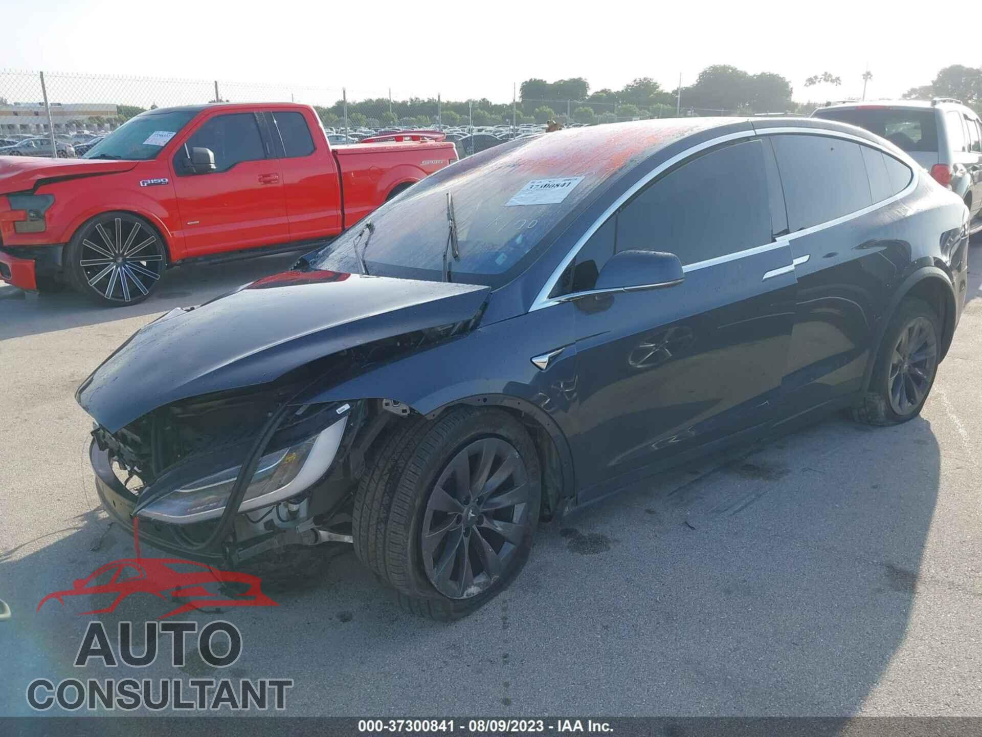 TESLA MODEL X 2017 - 5YJXCDE29HF056801