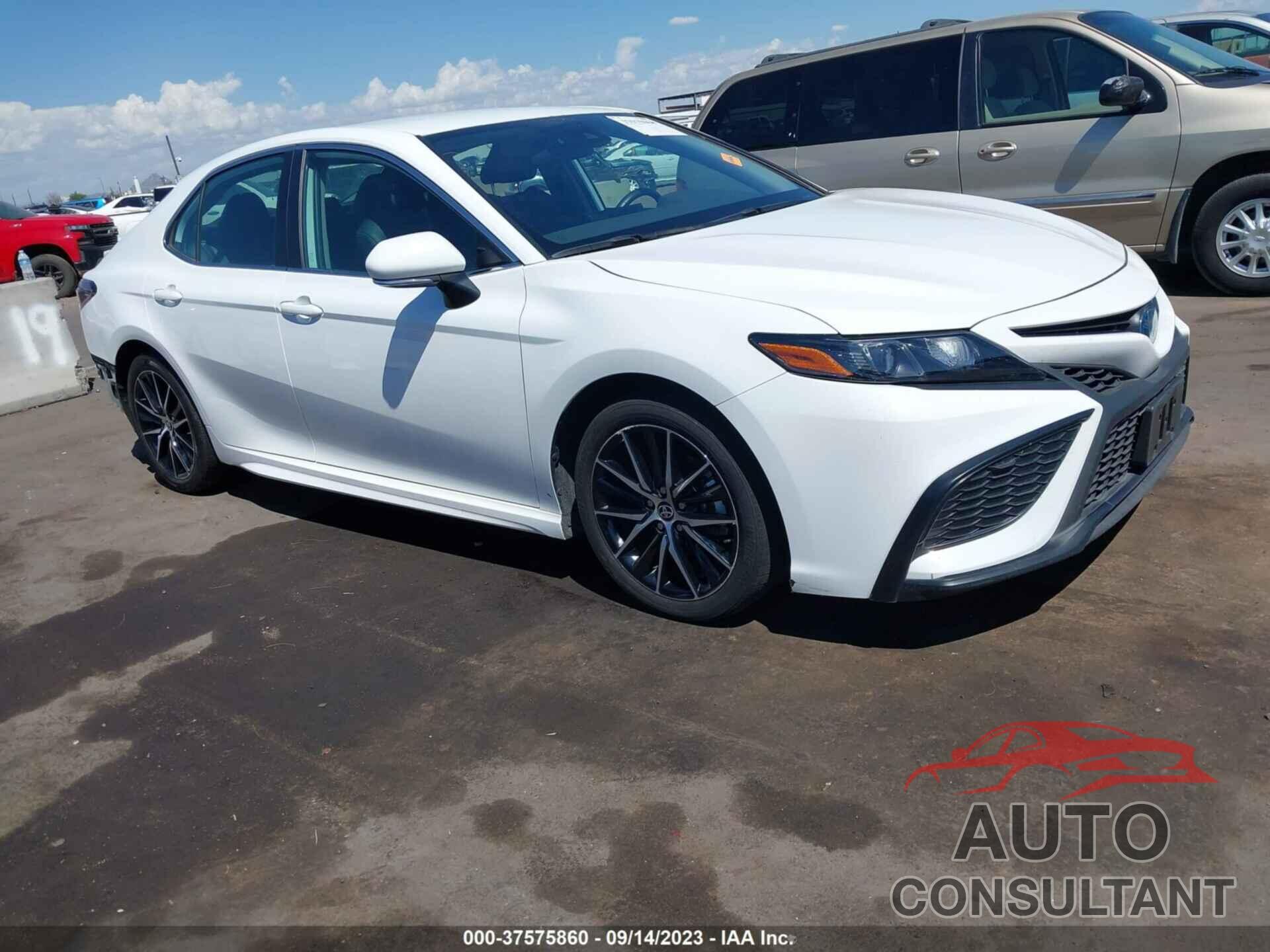 TOYOTA CAMRY 2022 - 4T1G31AK4NU589948