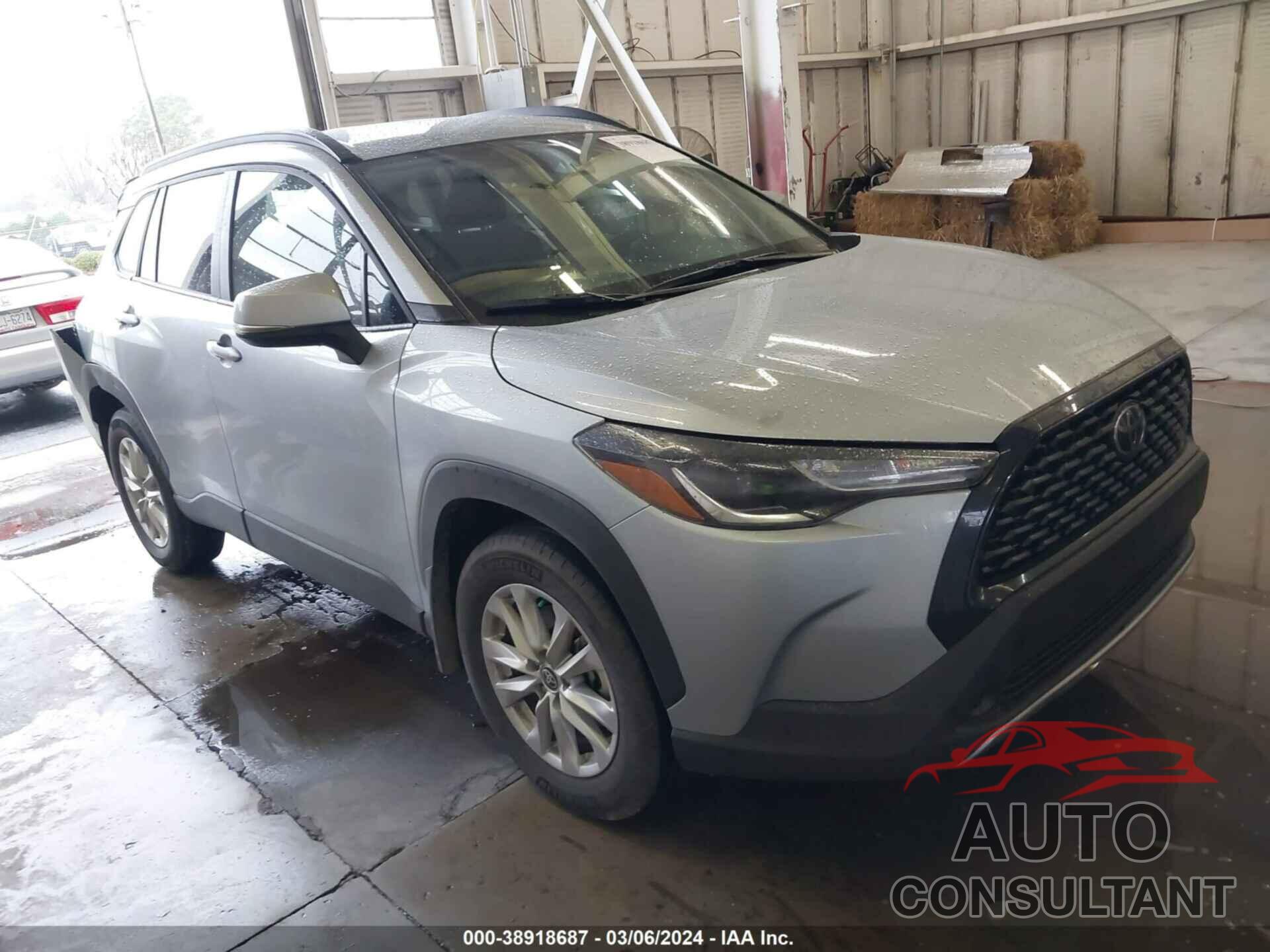 TOYOTA COROLLA CROSS 2023 - 7MUCAAAG9PV071156