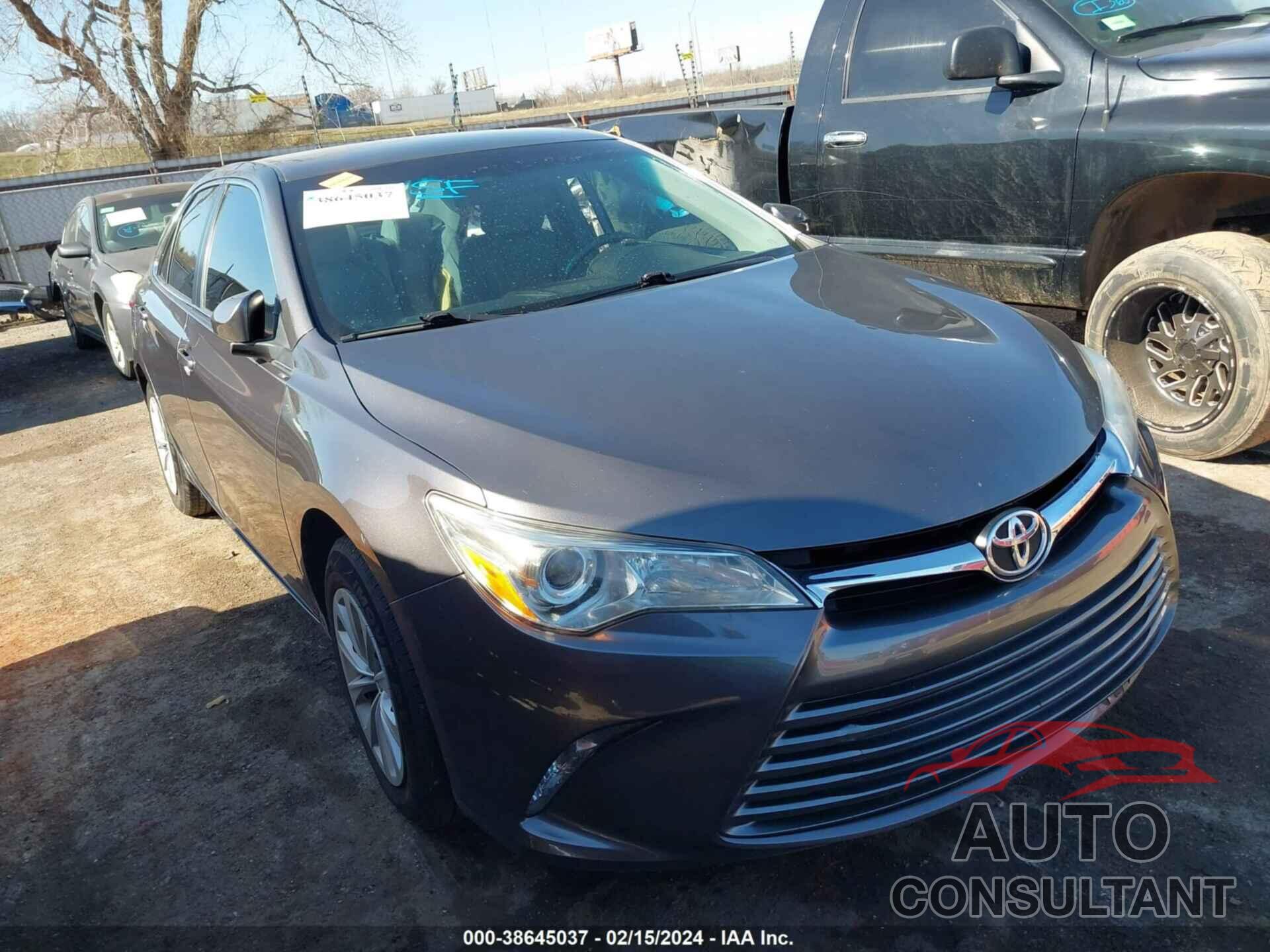 TOYOTA CAMRY 2016 - 4T4BF1FK0GR541267