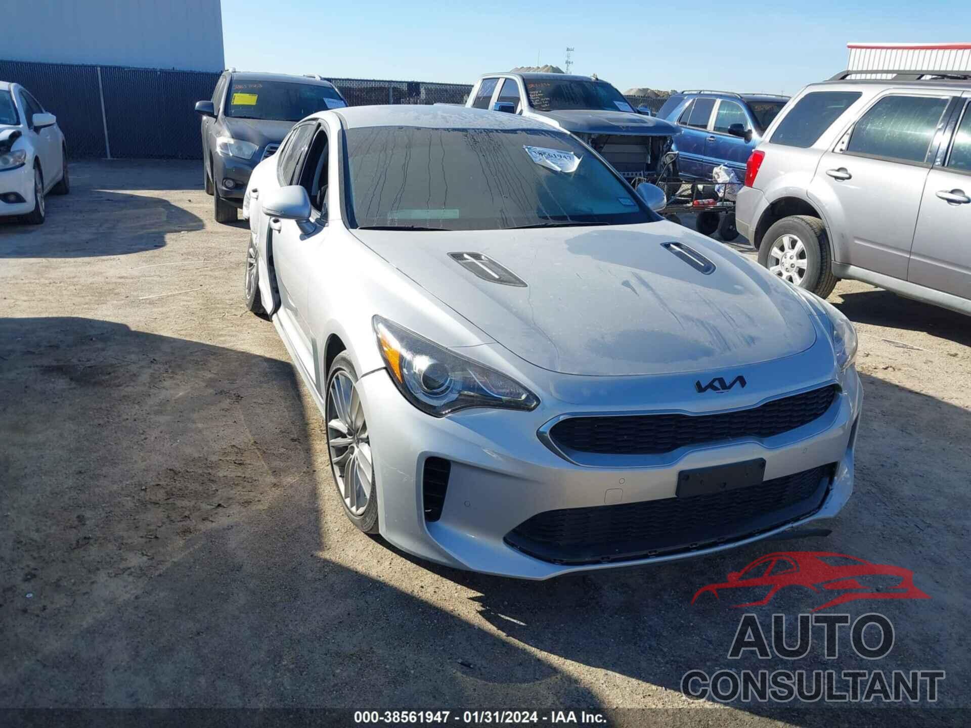 KIA STINGER 2018 - KNAE15LA9J6035667