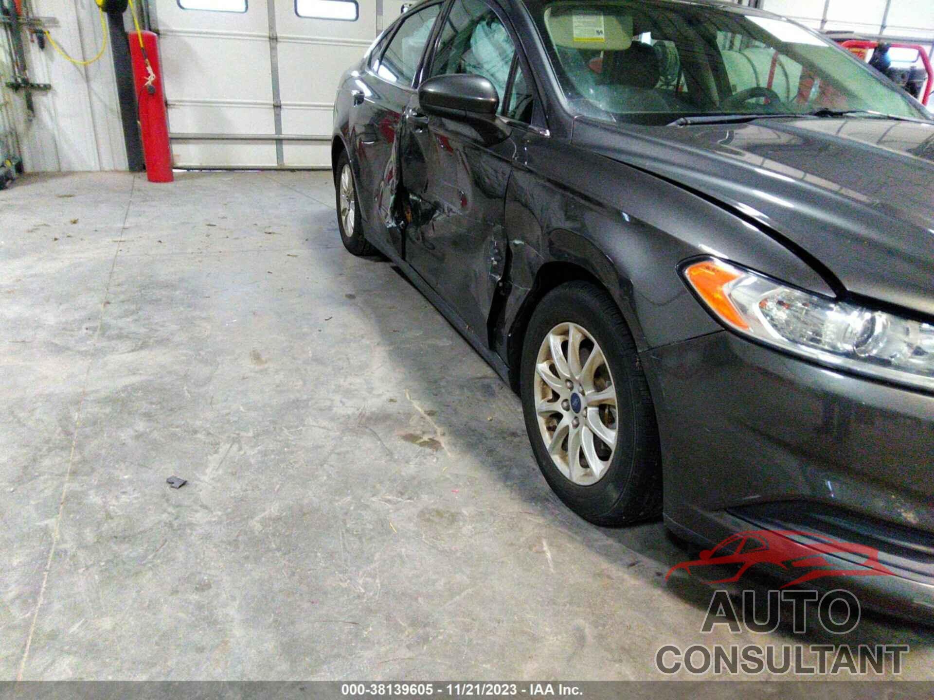 FORD FUSION 2015 - 3FA6P0G71FR136662