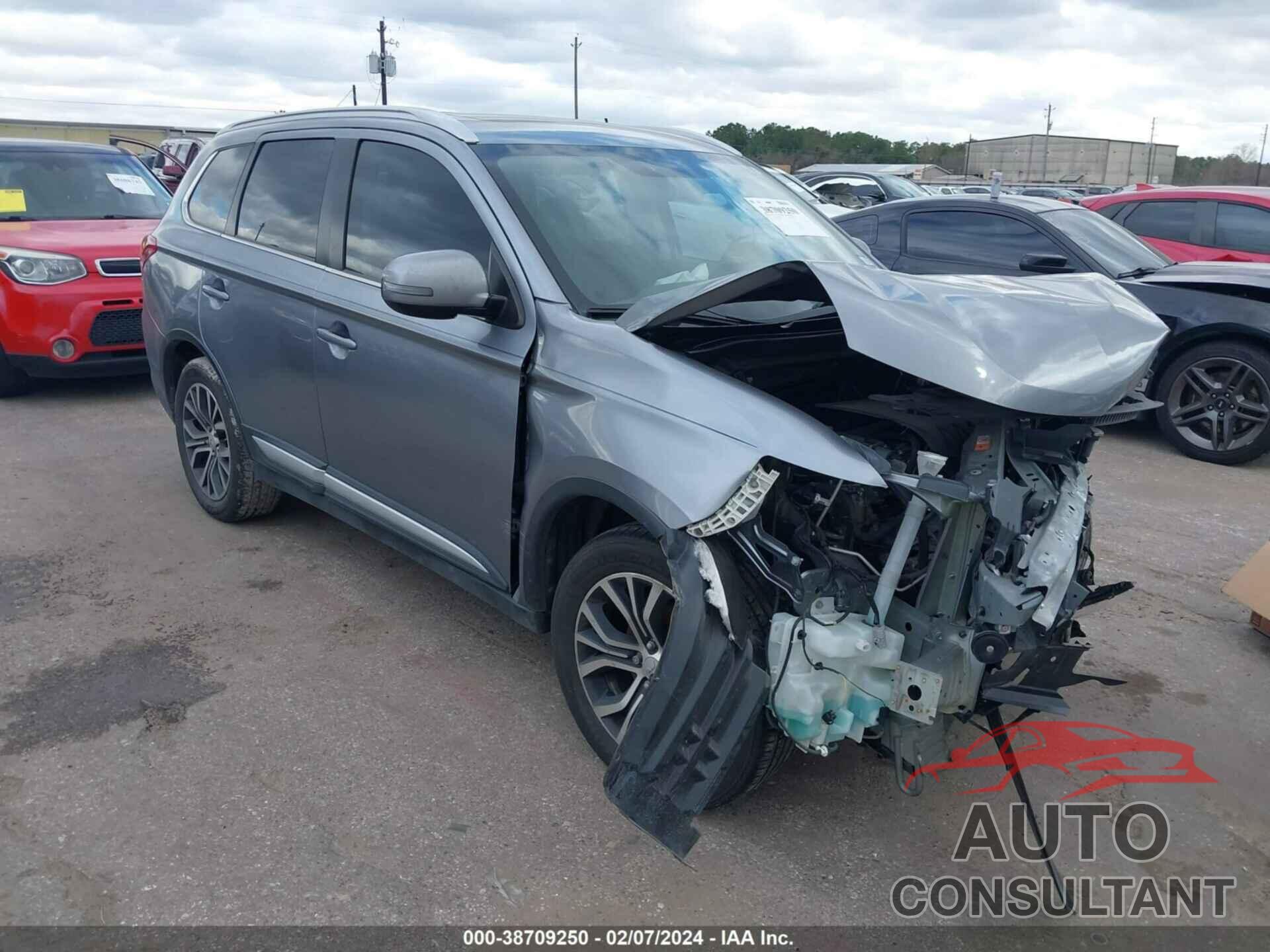 MITSUBISHI OUTLANDER 2017 - JA4AD3A37HZ062631