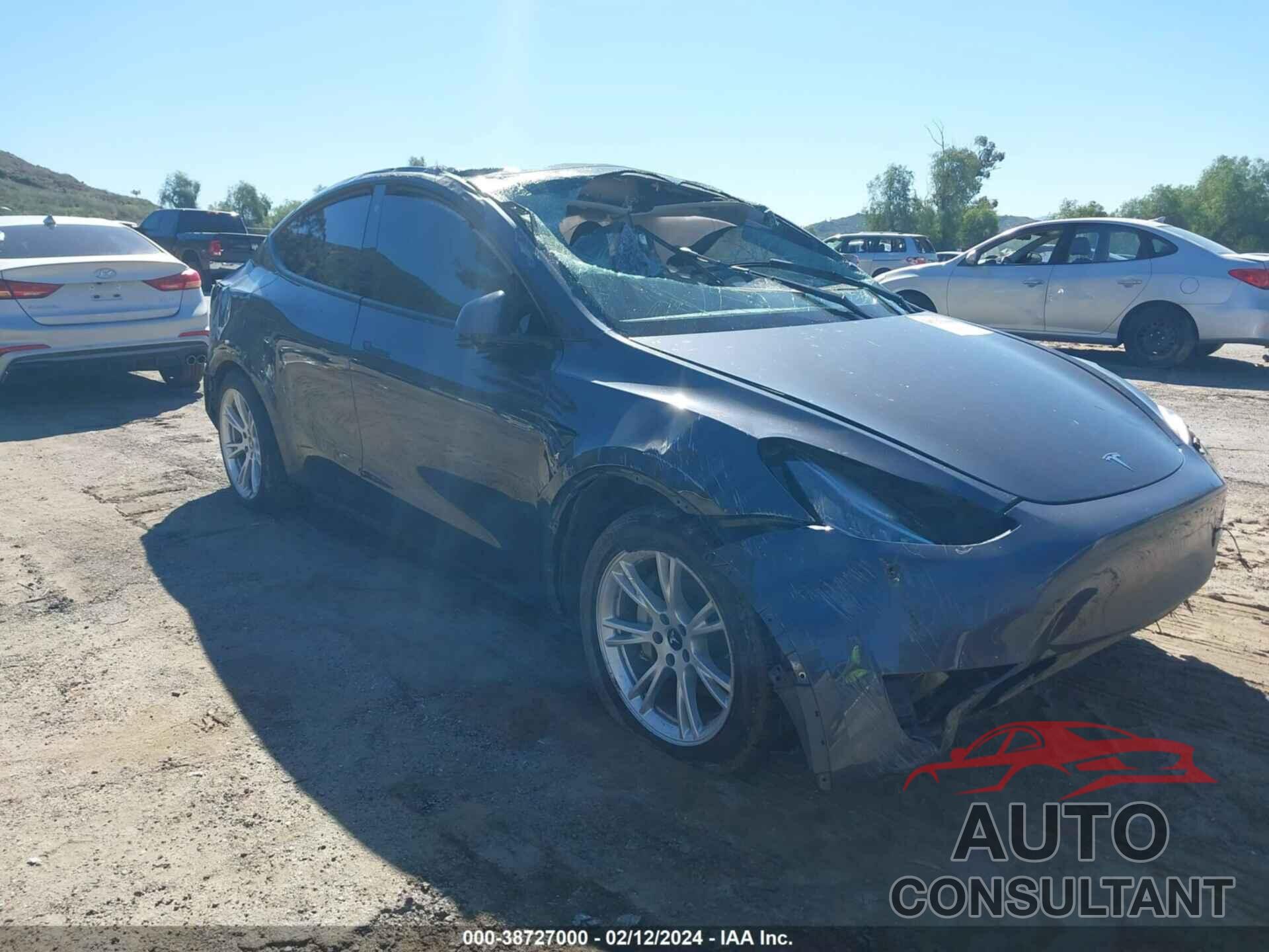 TESLA MODEL Y 2023 - 7SAYGDEEXPA033741