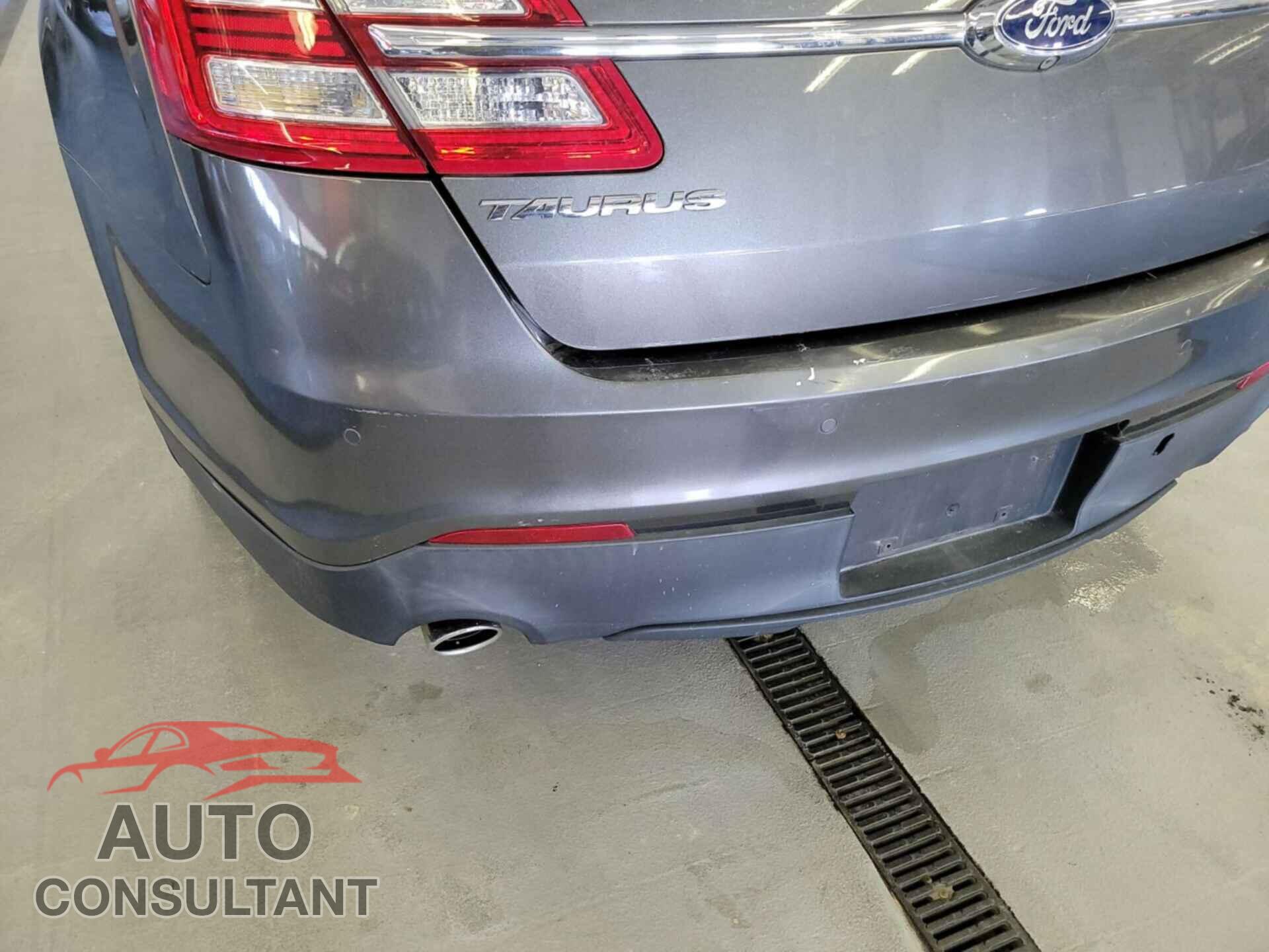 FORD TAURUS 2015 - 1FAHP2E80FG193782