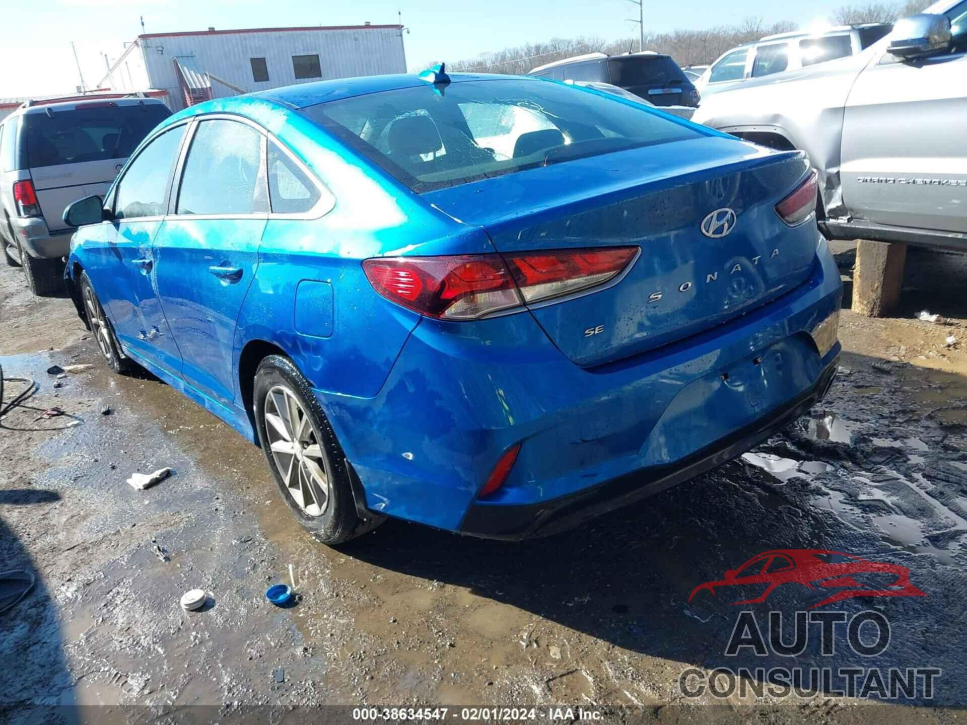 HYUNDAI SONATA 2018 - 5NPE24AF2JH682085